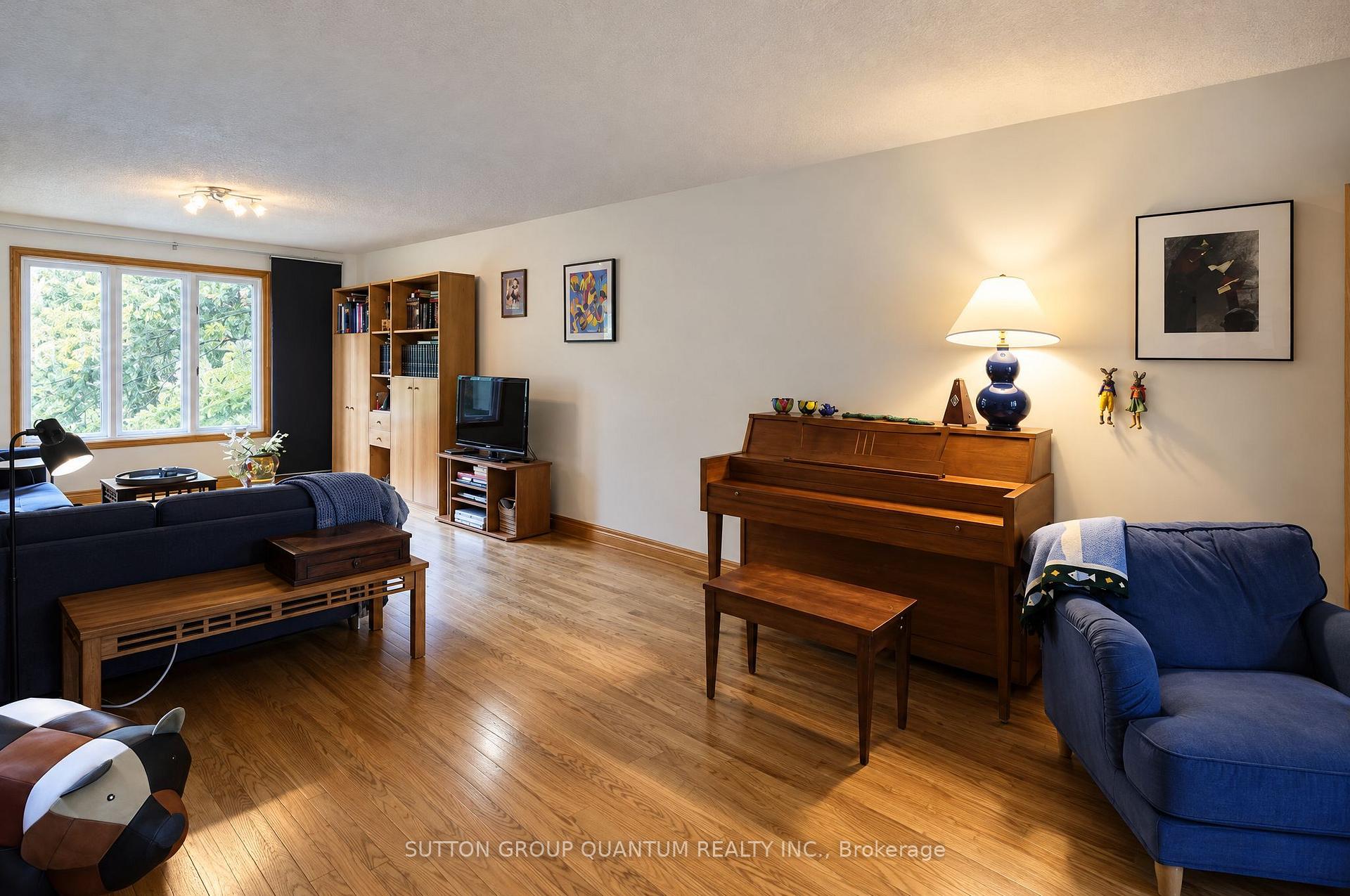 Photo 14 of 5254 Charnwood Crescent, Mississauga, East Credit — HOMEH