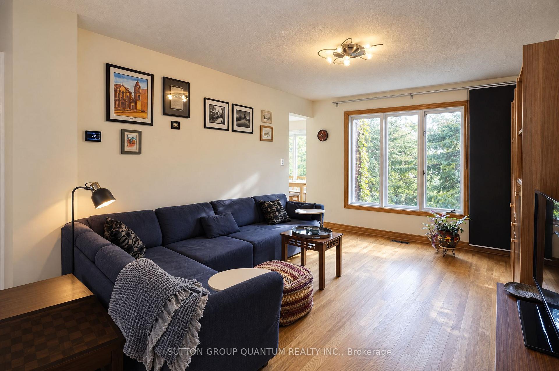 Photo 19 of 5254 Charnwood Crescent, Mississauga, East Credit — HOMEH