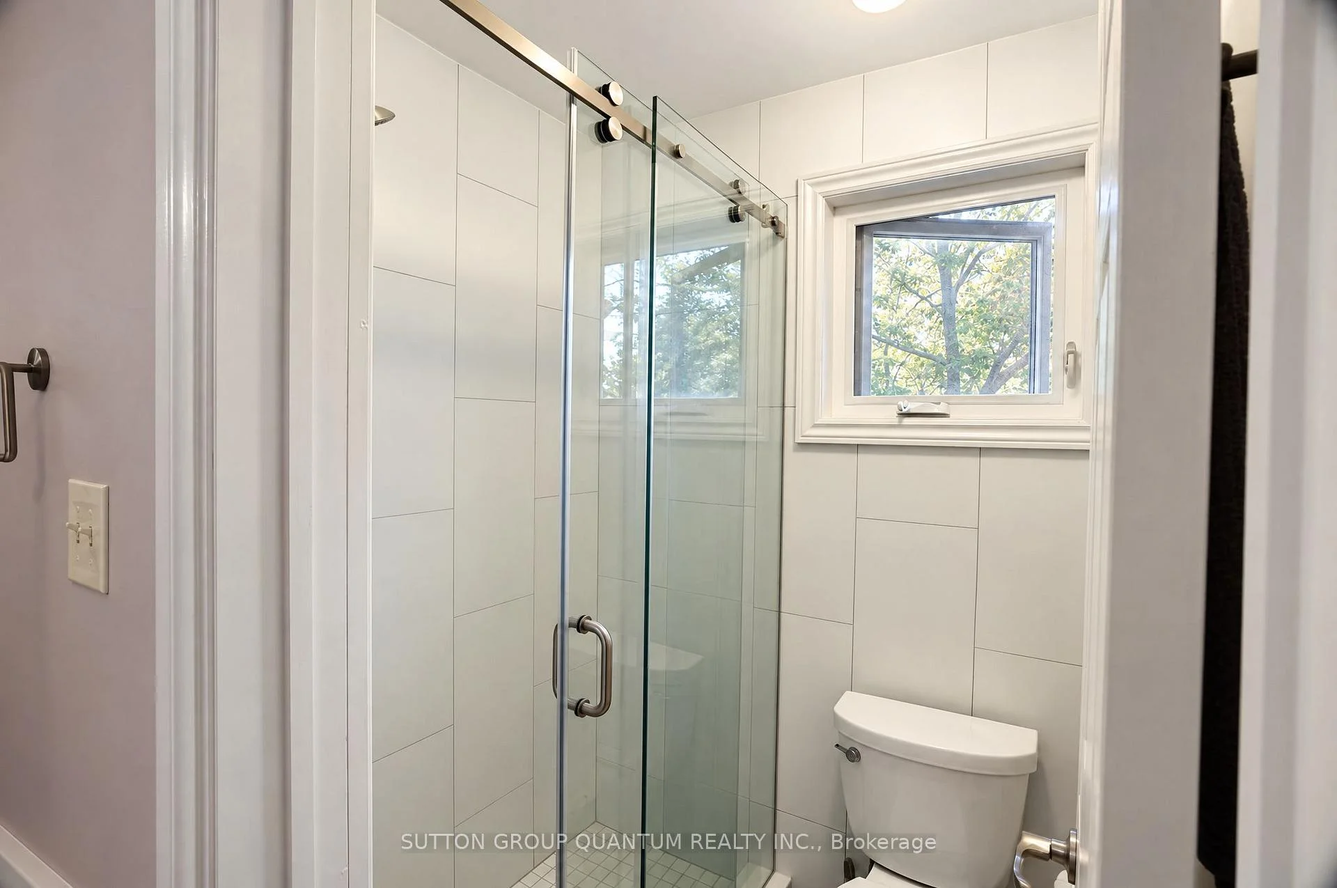 Photo 50 of 5254 Charnwood Crescent, Mississauga, East Credit — HOMEH