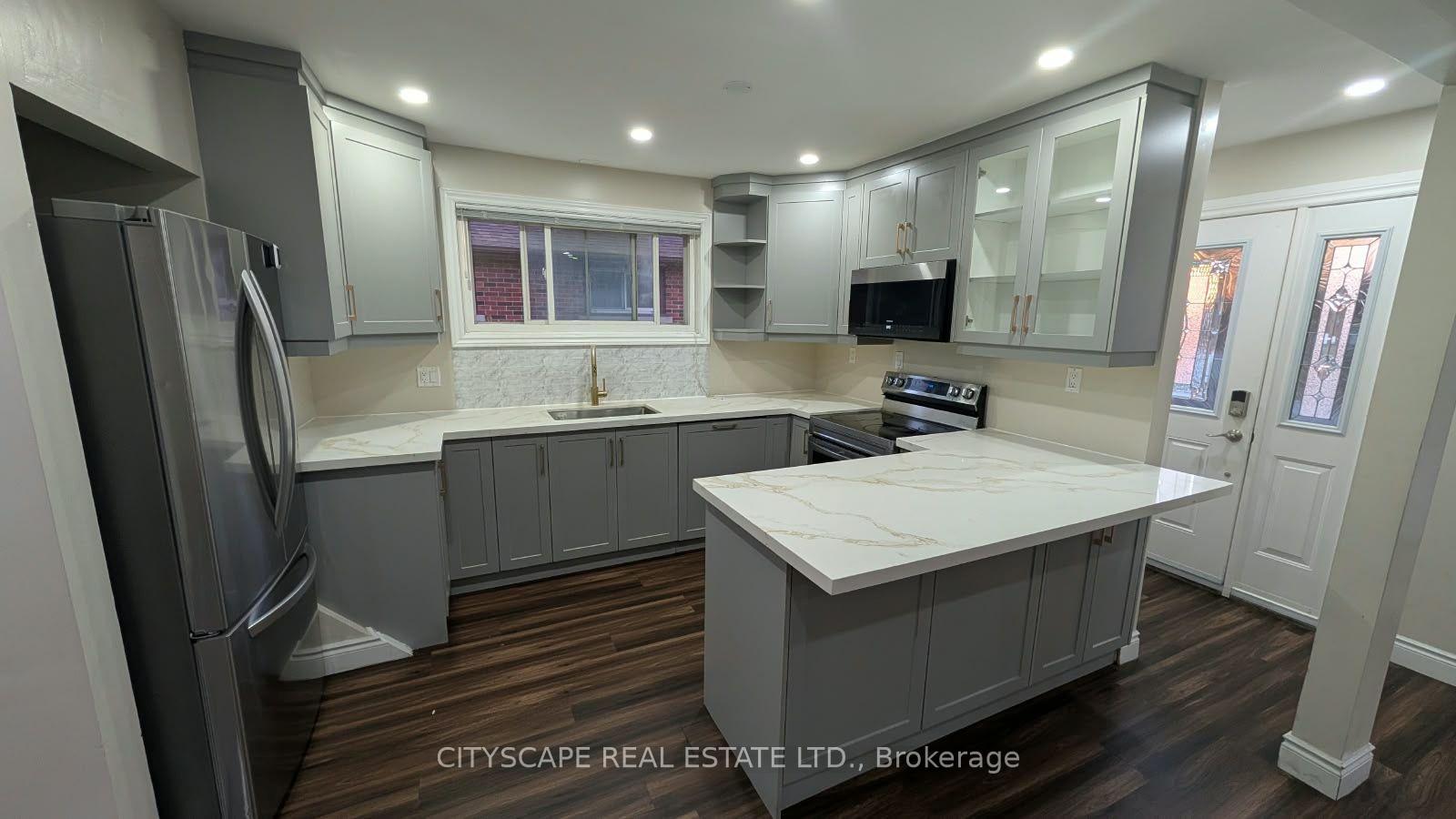 Photo 5 of Unit Main, 57 Clarendon Avenue, Hamilton, Balfour — HOMEH