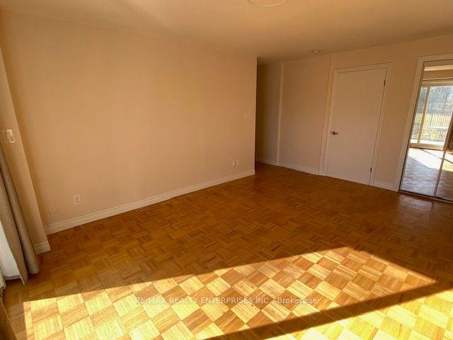 Photo 12 of Unit Lower Level, 2006 Carrera Lane, Mississauga, Clarkson — HOMEH