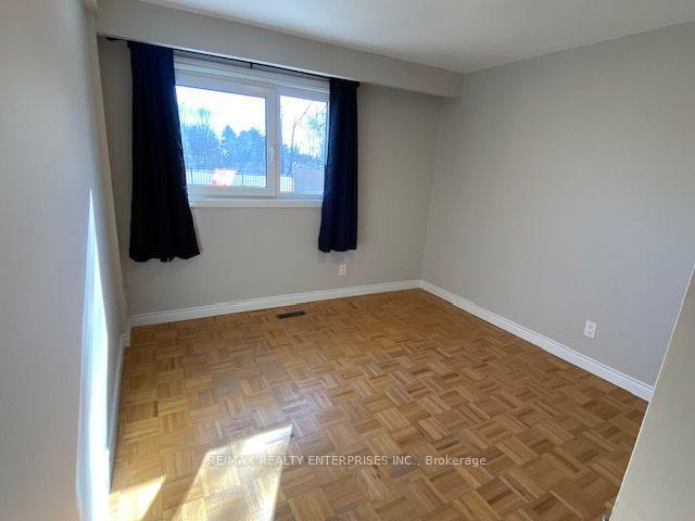 Photo 13 of Unit Lower Level, 2006 Carrera Lane, Mississauga, Clarkson — HOMEH