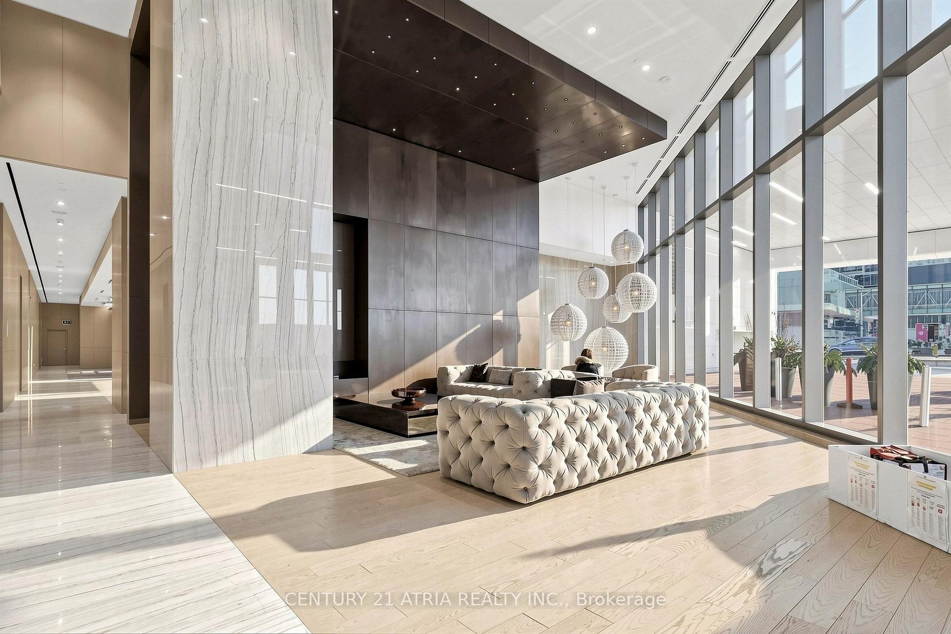 Photo 5 of Unit 5205, 88 Harbour Street, Toronto, Waterfront Communities — HOMEH