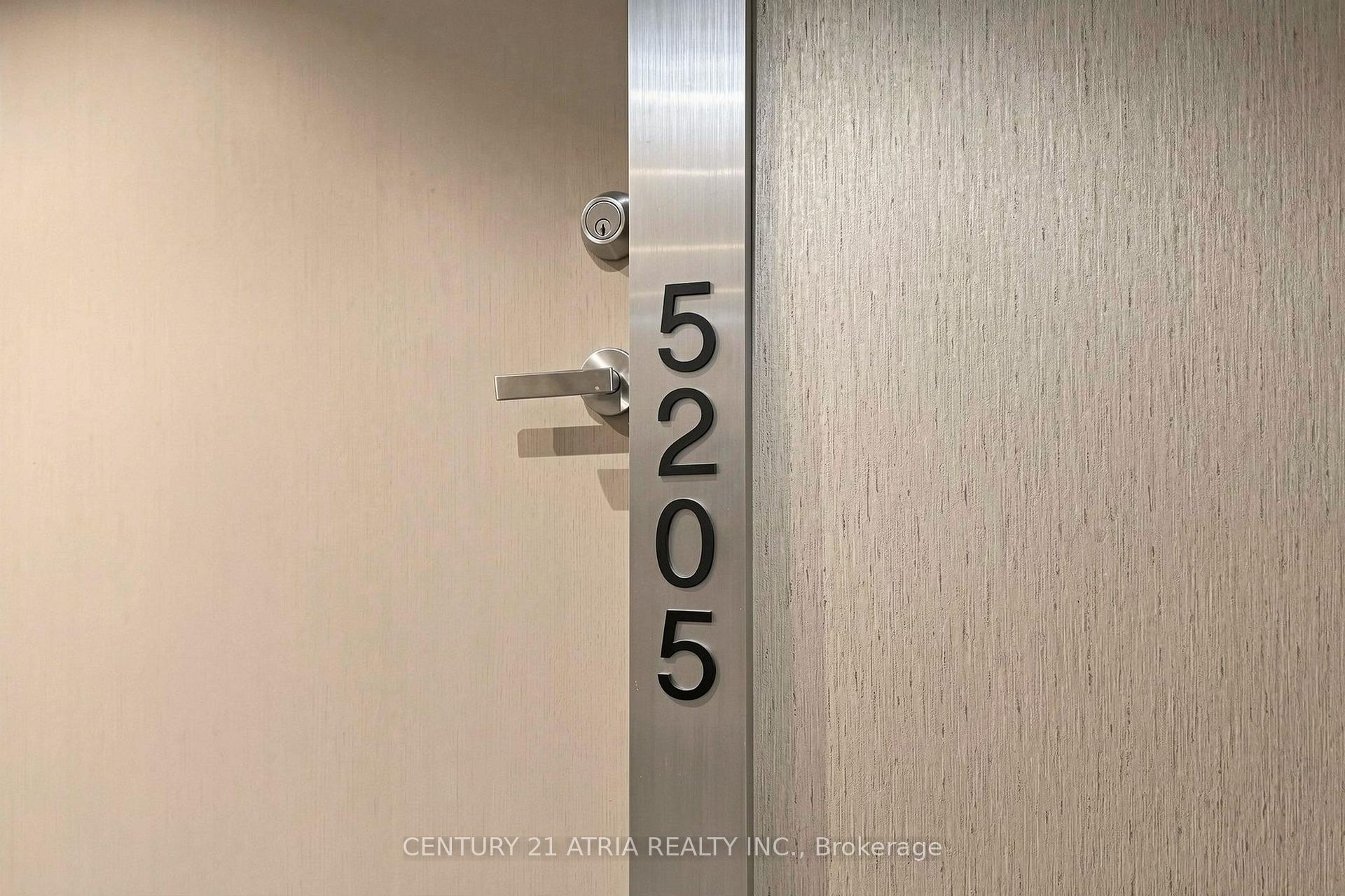 Photo 10 of Unit 5205, 88 Harbour Street, Toronto, Waterfront Communities — HOMEH