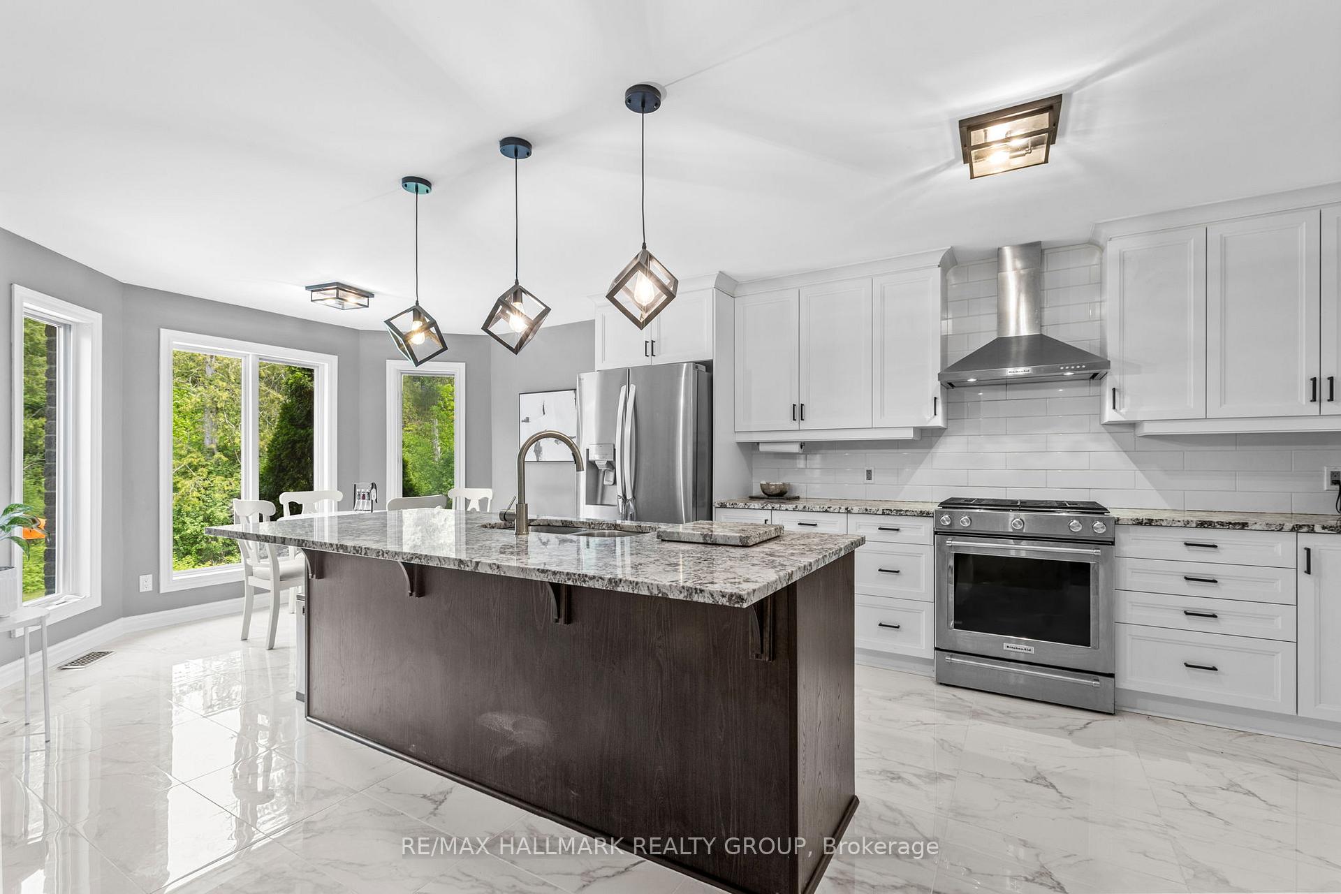 Photo 6 of 520 David Manchester Road, Ottawa, Huntley Ward (South West) — HOMEH