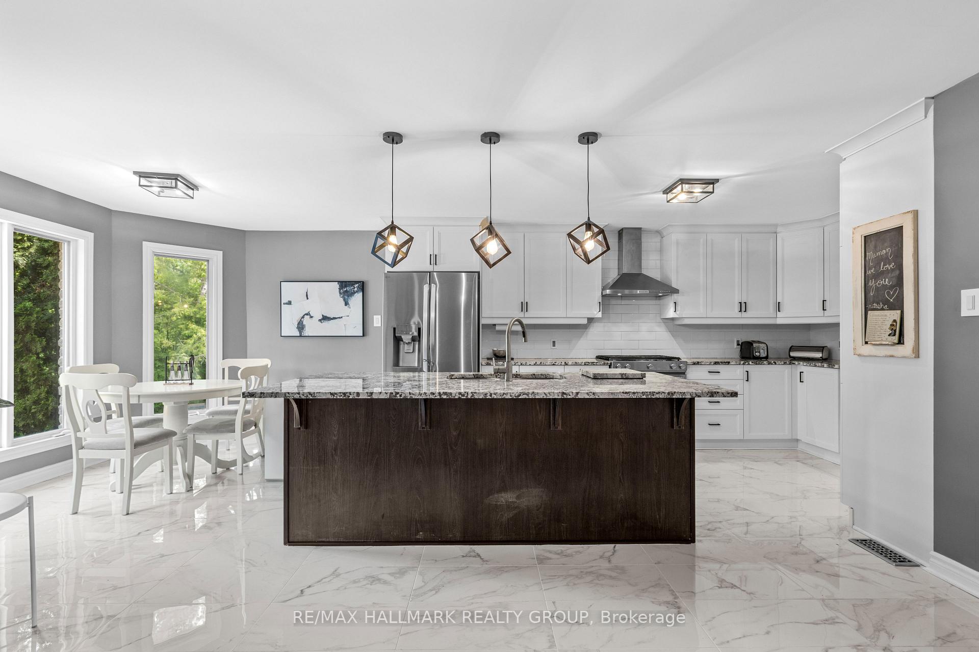 Photo 9 of 520 David Manchester Road, Ottawa, Huntley Ward (South West) — HOMEH