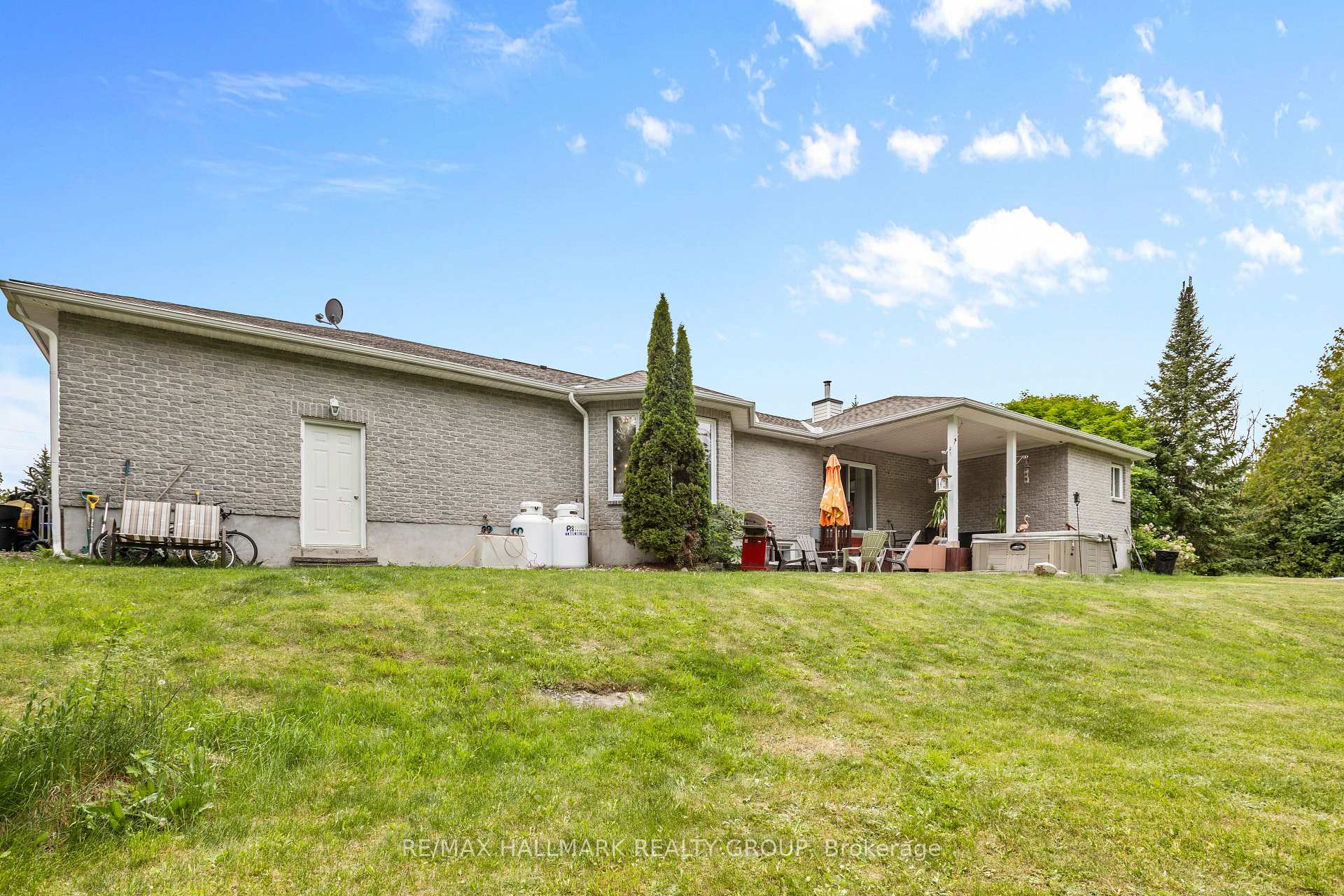 Photo 42 of 520 David Manchester Road, Ottawa, Huntley Ward (South West) — HOMEH