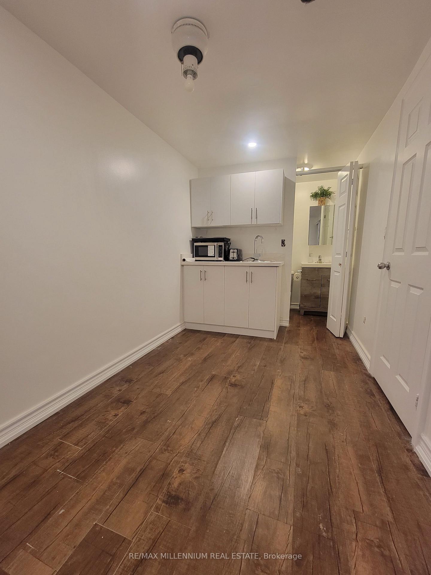 Photo 3 of Unit Lower #2, 66 Overlord Crescent, Scarborough, Malvern — HOMEH