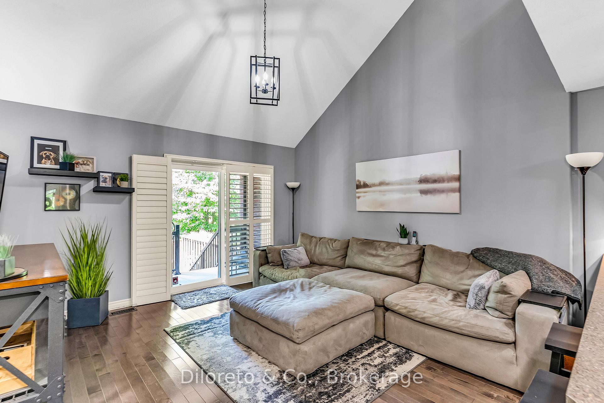 Photo 17 of Unit 19, 12 Annmoore Crescent, Guelph, Pineridge/Westminster Woods — HOMEH