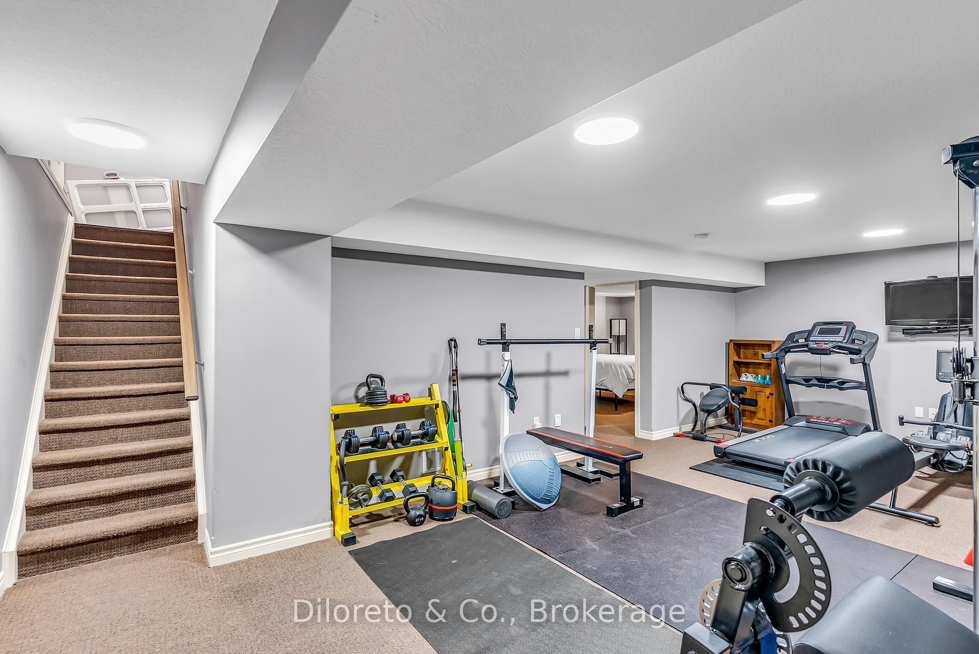 Photo 35 of Unit 19, 12 Annmoore Crescent, Guelph, Pineridge/Westminster Woods — HOMEH