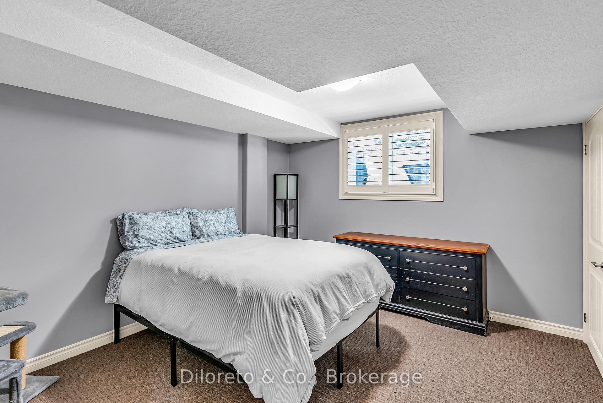 Photo 37 of Unit 19, 12 Annmoore Crescent, Guelph, Pineridge/Westminster Woods — HOMEH