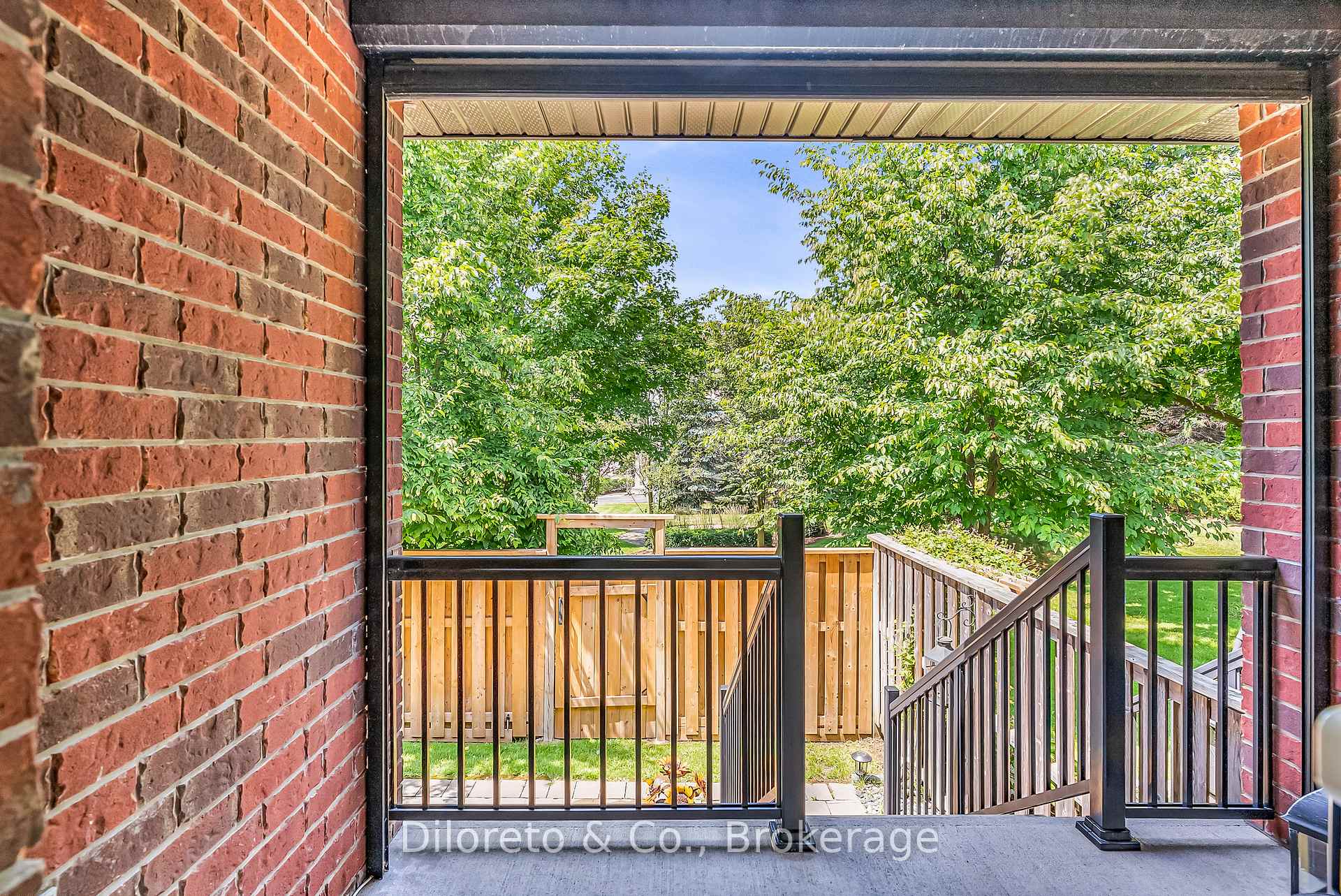 Photo 41 of Unit 19, 12 Annmoore Crescent, Guelph, Pineridge/Westminster Woods — HOMEH