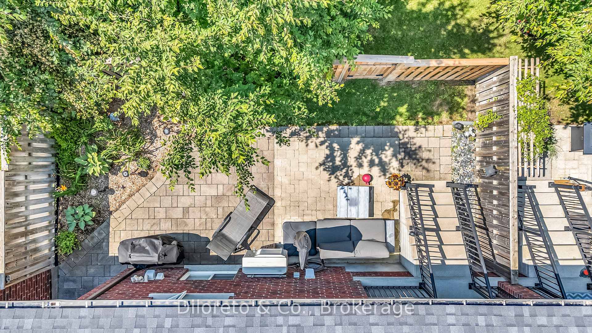 Photo 42 of Unit 19, 12 Annmoore Crescent, Guelph, Pineridge/Westminster Woods — HOMEH