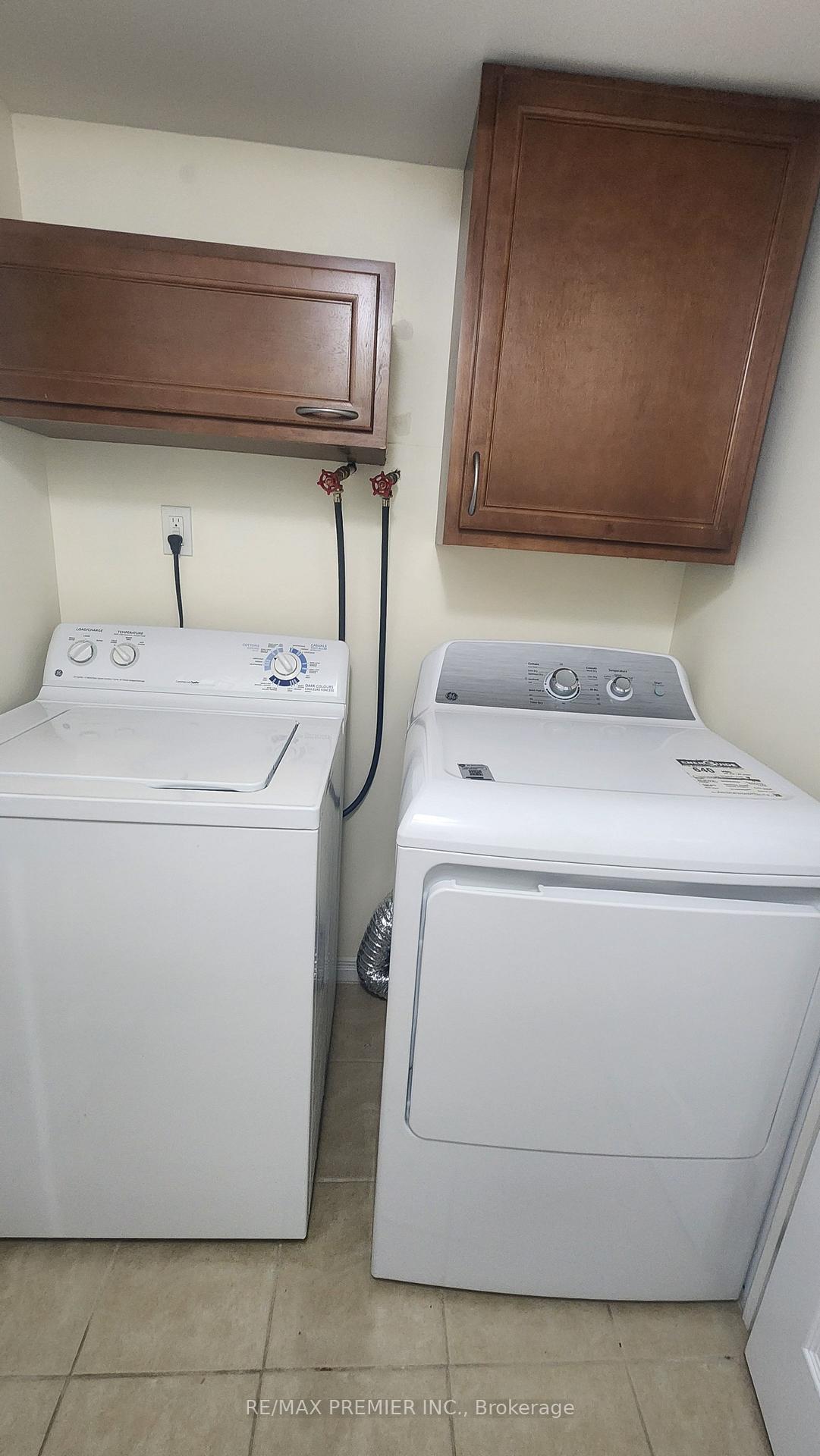 Photo 11 of Unit BASEMENT, 14A Oxbow Court, Vaughan, Vellore Village — HOMEH