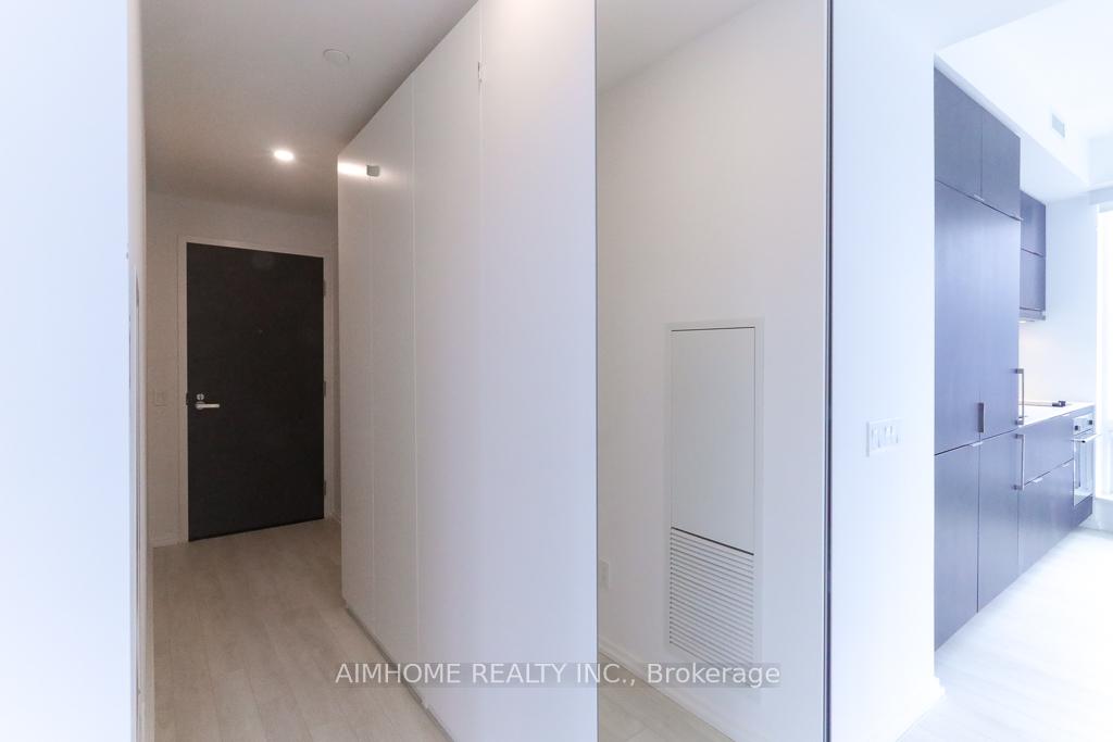 Photo 13 of Unit 1812, 197 Yonge Street, Toronto, Church-Yonge Corridor — HOMEH