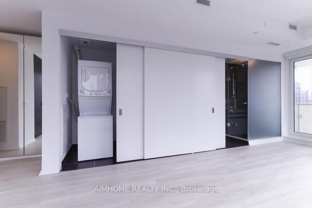 Photo 14 of Unit 1812, 197 Yonge Street, Toronto, Church-Yonge Corridor — HOMEH