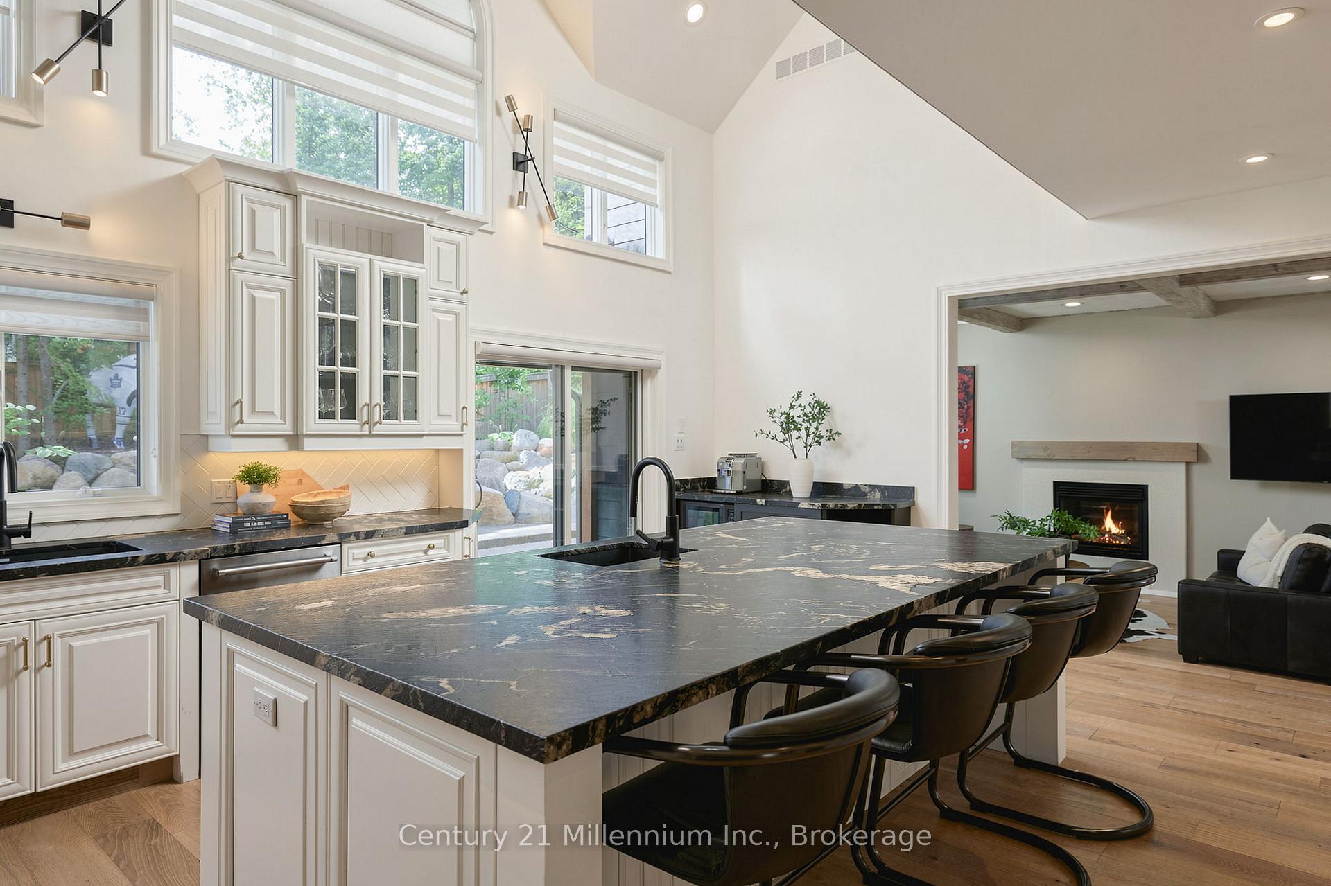 Photo 15 of 129 Blueski George Crescent, Blue Mountains — HOMEH