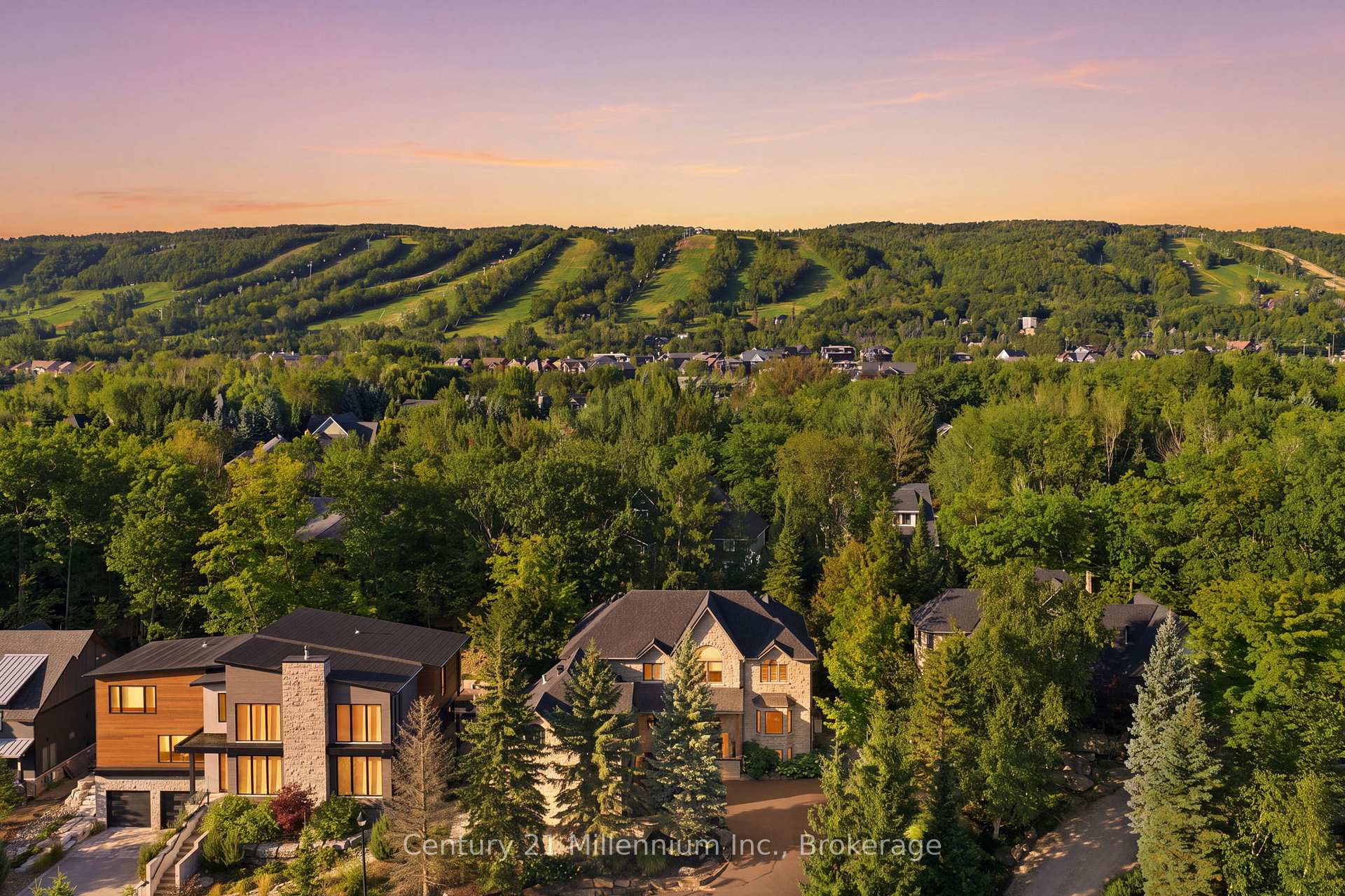 Photo 49 of 129 Blueski George Crescent, Blue Mountains — HOMEH