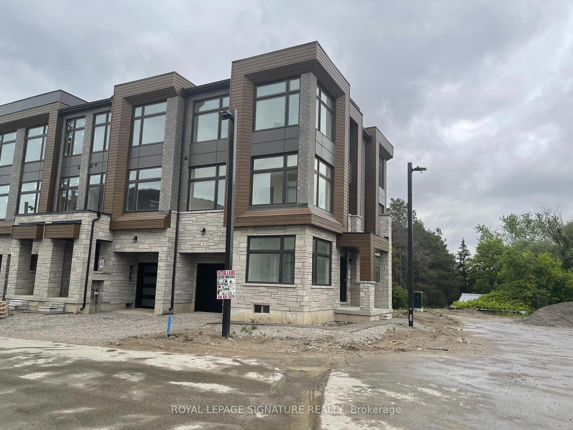 Photo 3 of 95 Divadale Road, Vaughan, Elder Mills — HOMEH