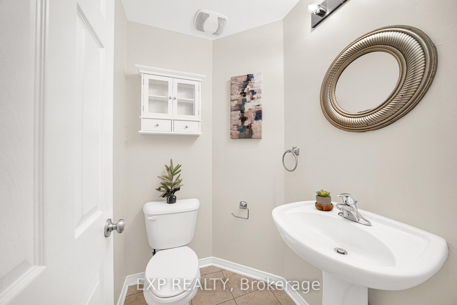 Photo 15 of 1091 Georgeton Private, Ottawa, Manor Park — HOMEH