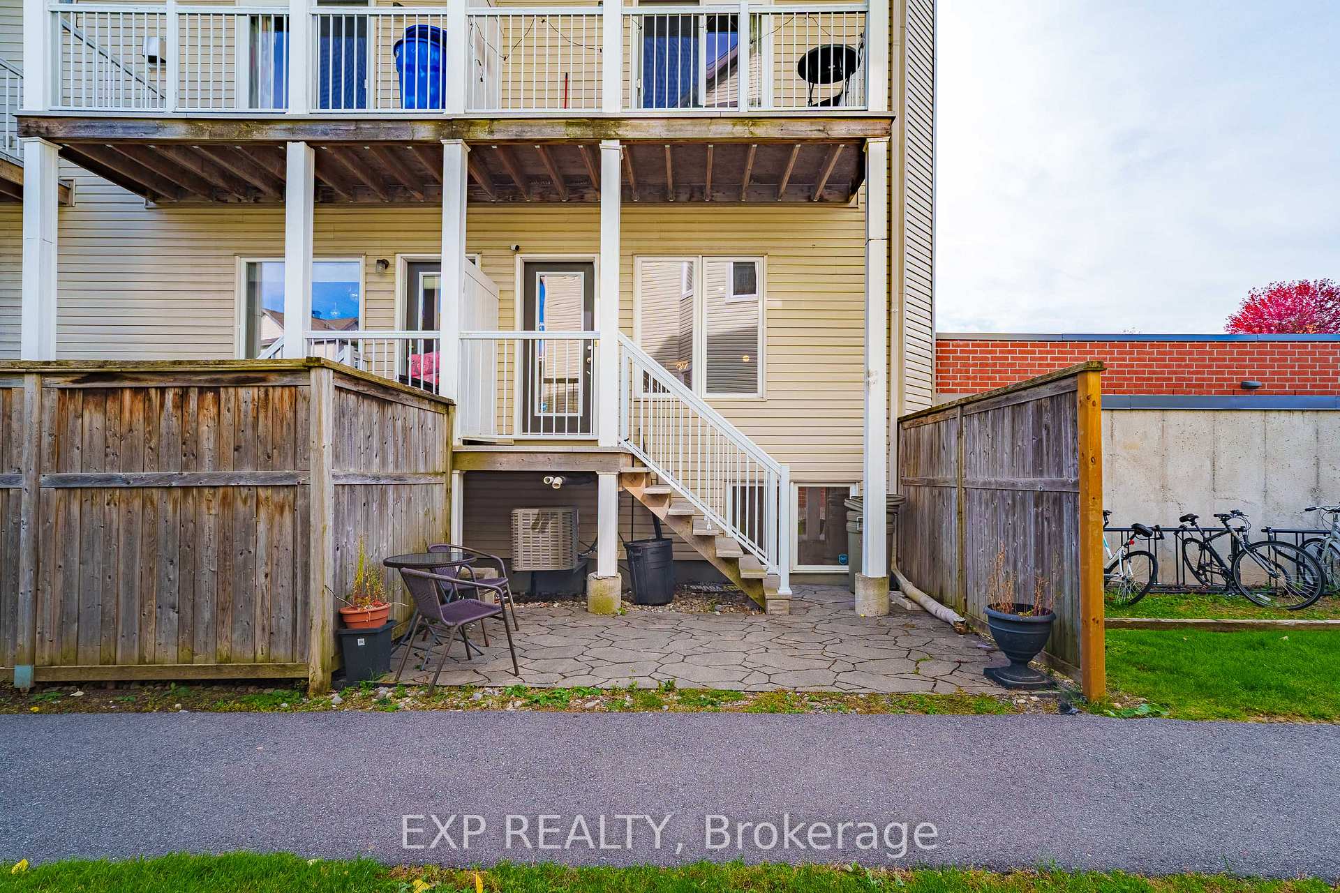 Photo 27 of 1091 Georgeton Private, Ottawa, Manor Park — HOMEH