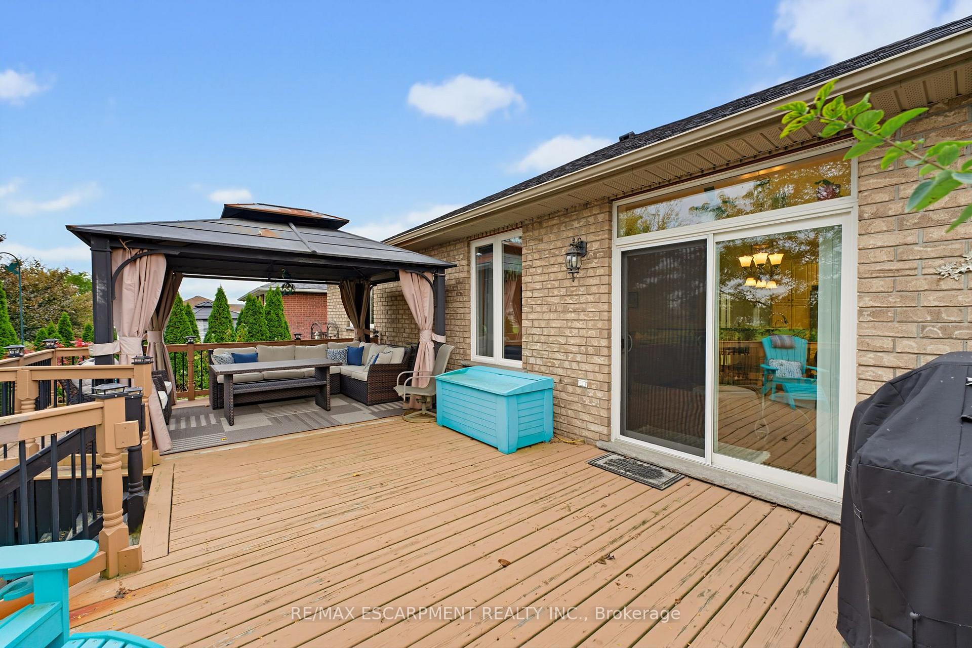 Photo 29 of 39 Oak Crescent, Haldimand — HOMEH