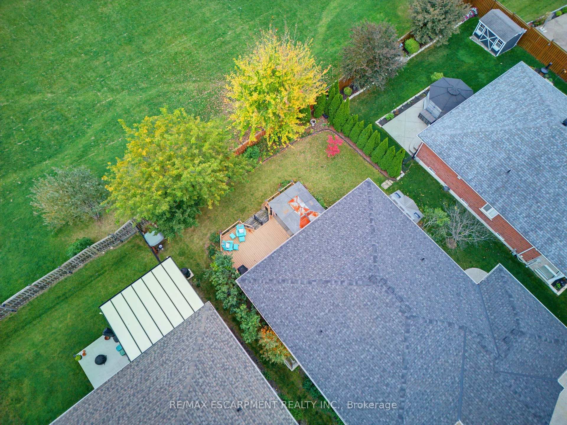 Photo 42 of 39 Oak Crescent, Haldimand — HOMEH