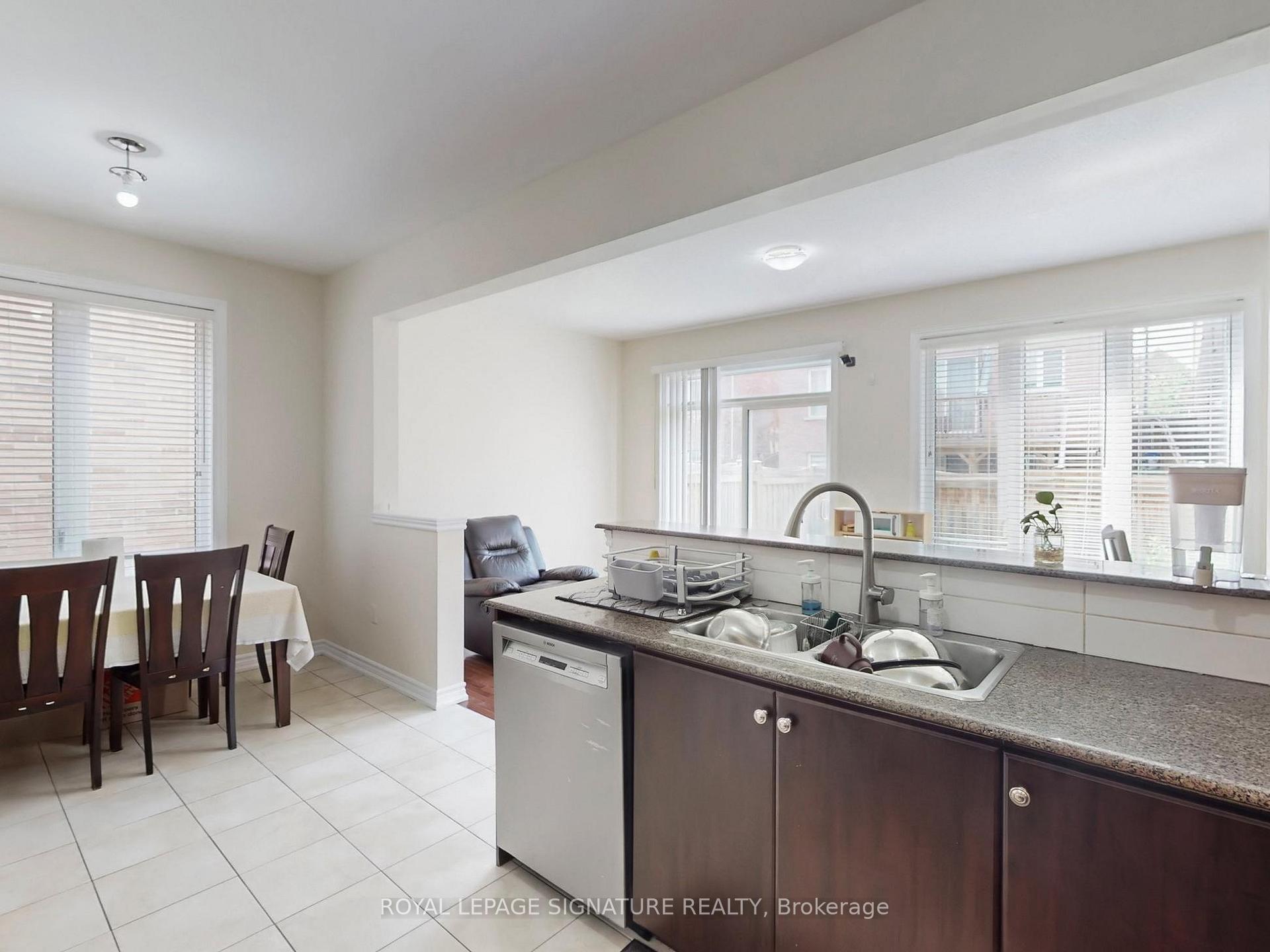 Photo 16 of 30 Walbrook Road, Brampton, Credit Valley — HOMEH
