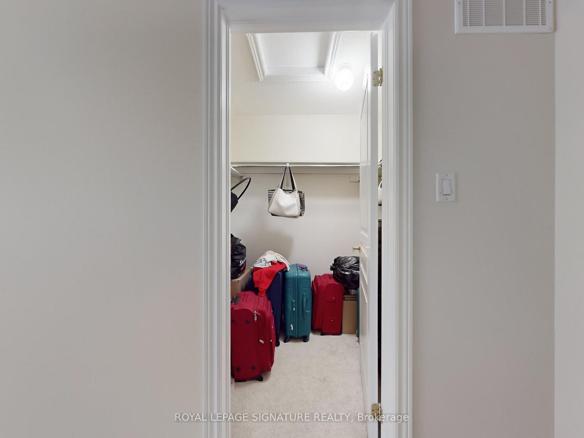Photo 26 of 30 Walbrook Road, Brampton, Credit Valley — HOMEH