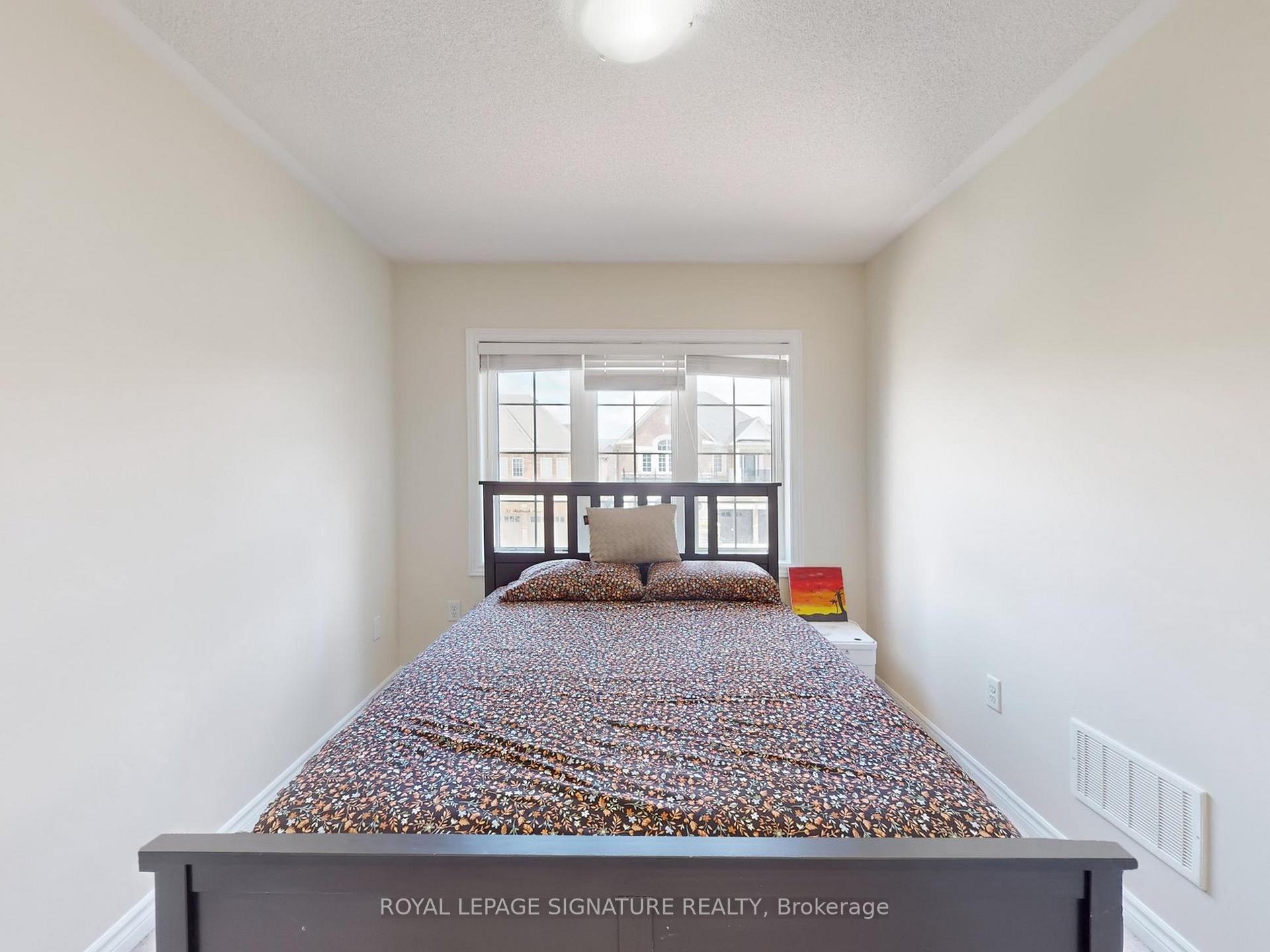 Photo 32 of 30 Walbrook Road, Brampton, Credit Valley — HOMEH