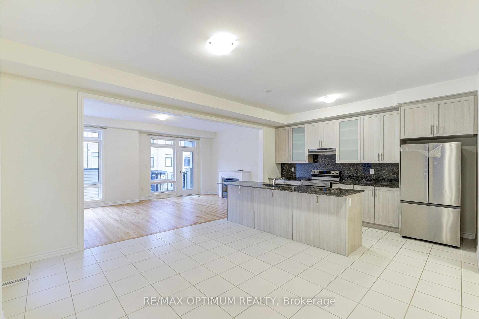 Photo 9 of 29 Bonnington Drive, Brampton, Northwest Brampton — HOMEH