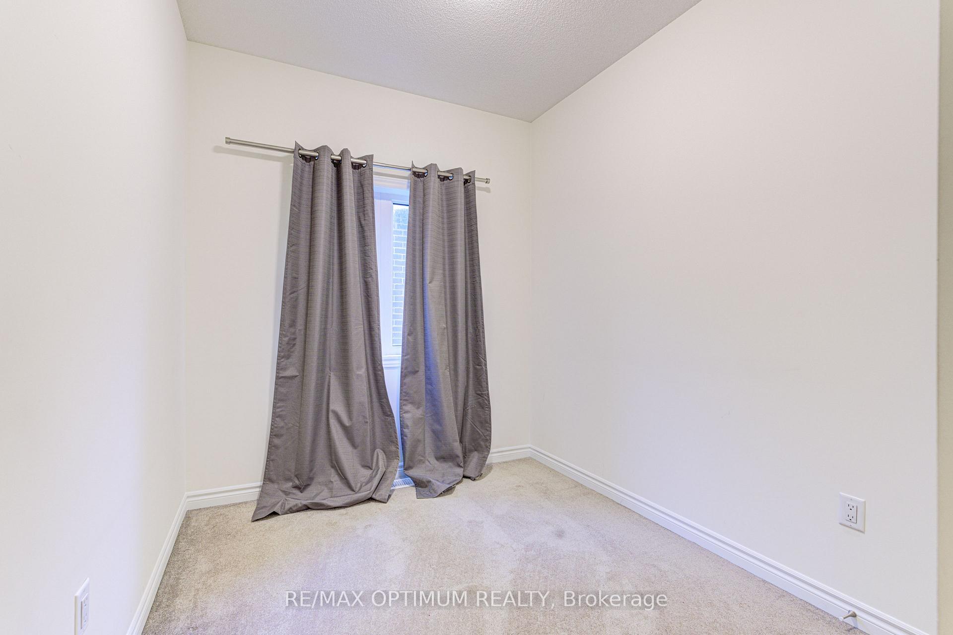 Photo 21 of 29 Bonnington Drive, Brampton, Northwest Brampton — HOMEH