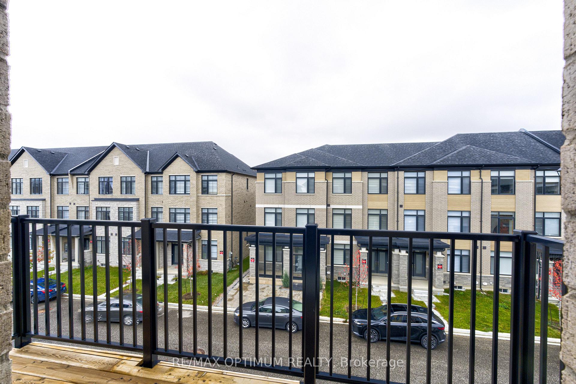 Photo 27 of 29 Bonnington Drive, Brampton, Northwest Brampton — HOMEH