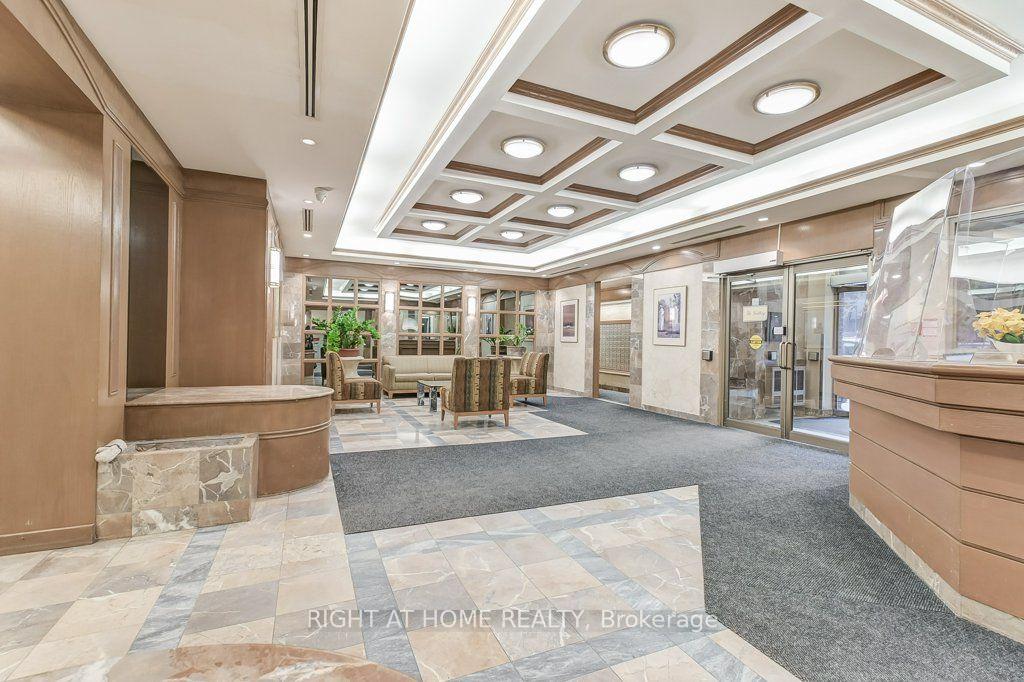 Photo 3 of Unit PH2, 25 Grenville Street, Toronto, Bay Street Corridor — HOMEH