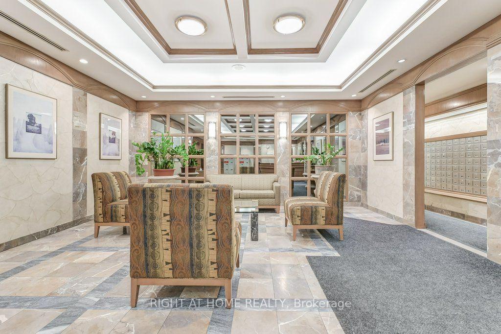 Photo 4 of Unit PH2, 25 Grenville Street, Toronto, Bay Street Corridor — HOMEH