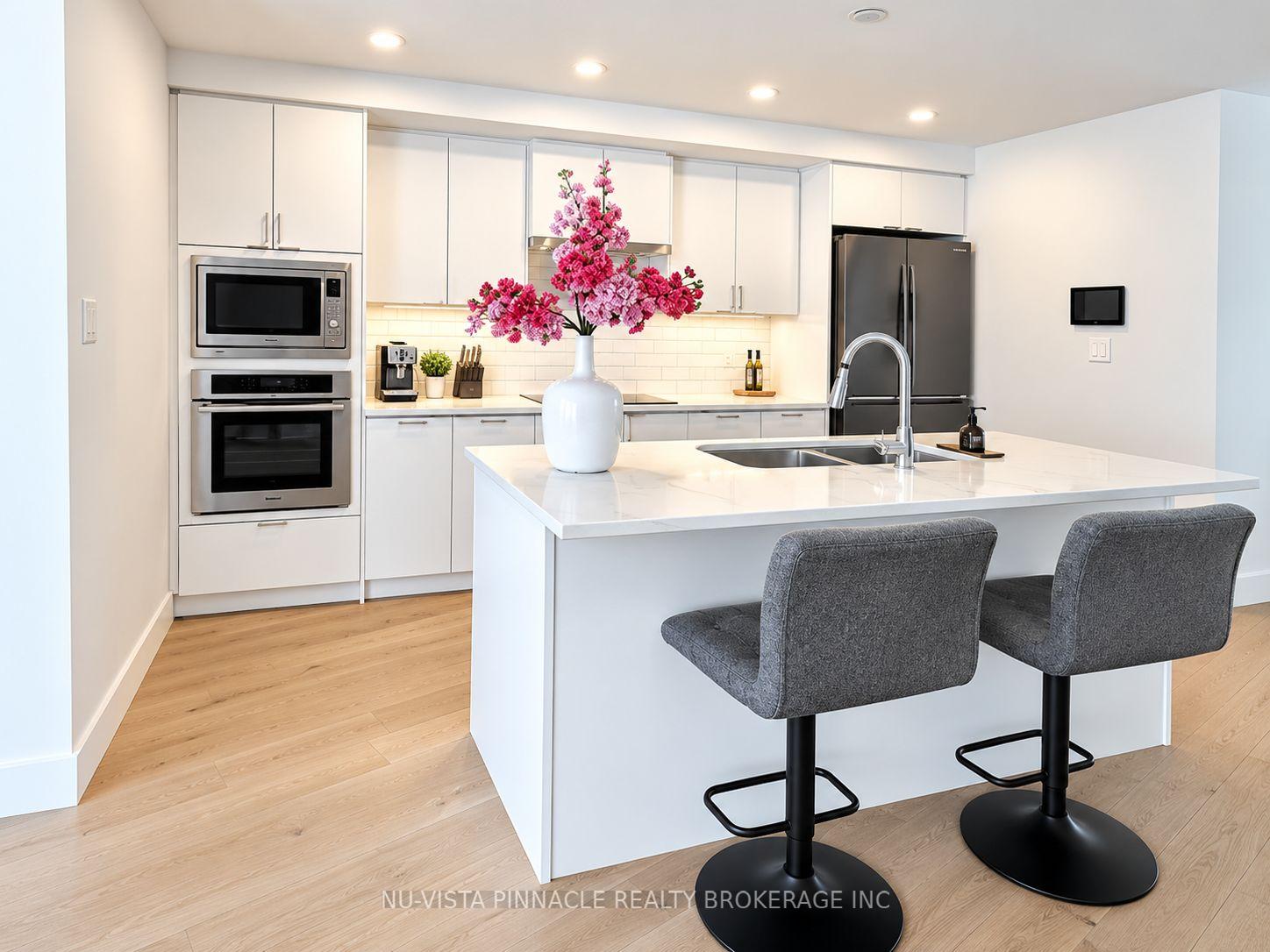 Photo 2 of 2062 Lumen Drive, London, South A — HOMEH