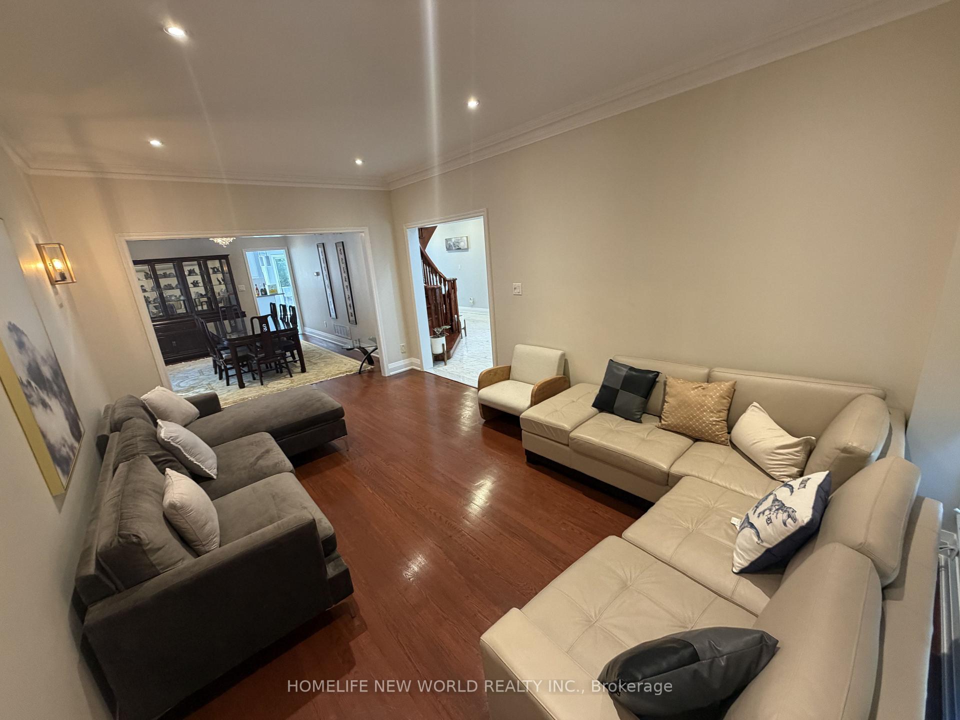 Photo 4 of Unit (UPPER), 63A Roosevelt Drive, Richmond Hill, South Richvale — HOMEH
