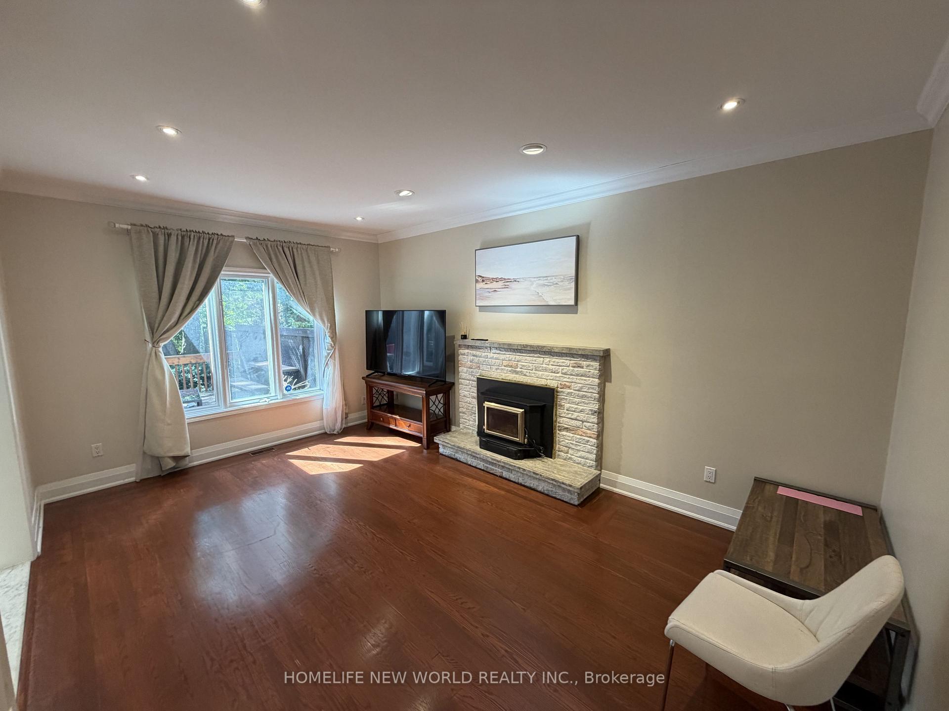 Photo 12 of Unit (UPPER), 63A Roosevelt Drive, Richmond Hill, South Richvale — HOMEH