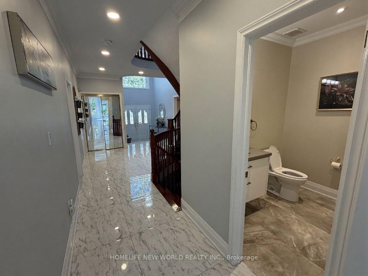 Photo 14 of Unit (UPPER), 63A Roosevelt Drive, Richmond Hill, South Richvale — HOMEH