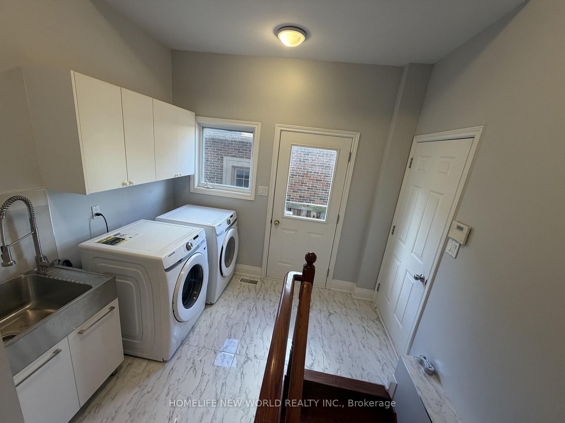 Photo 16 of Unit (UPPER), 63A Roosevelt Drive, Richmond Hill, South Richvale — HOMEH