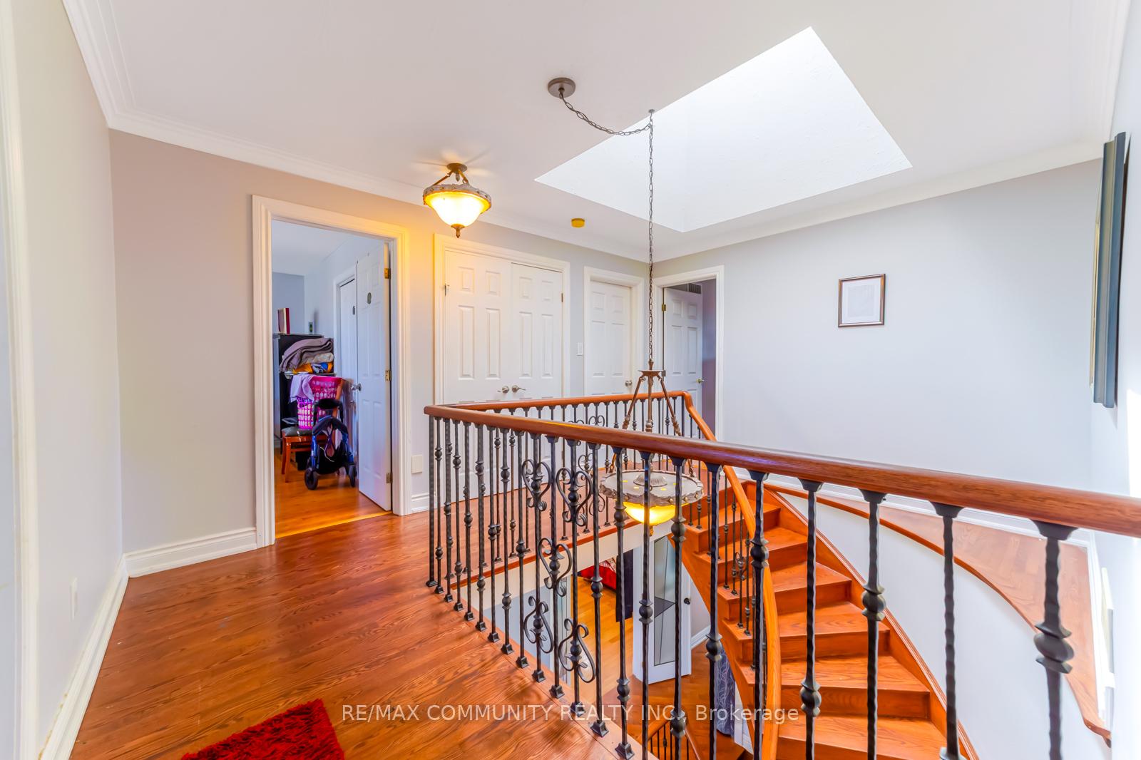 Photo 23 of 56 Cedar Brae Boulevard, Scarborough, Eglinton East — HOMEH