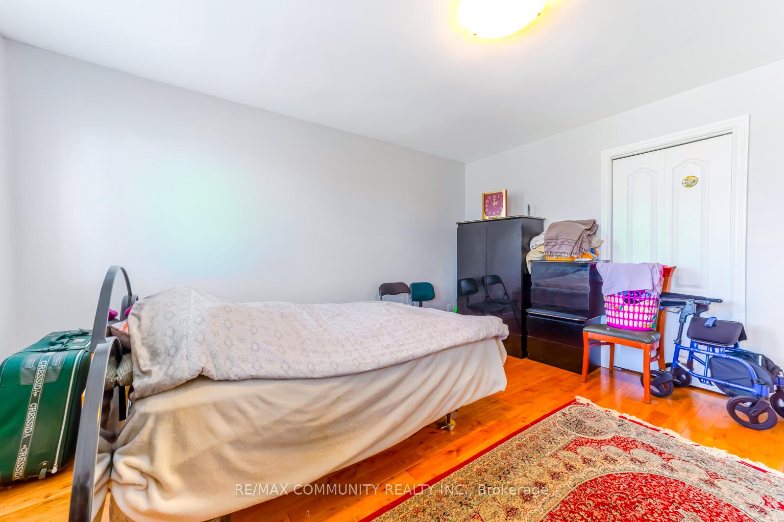 Photo 31 of 56 Cedar Brae Boulevard, Scarborough, Eglinton East — HOMEH