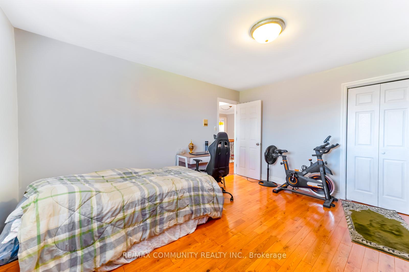 Photo 33 of 56 Cedar Brae Boulevard, Scarborough, Eglinton East — HOMEH