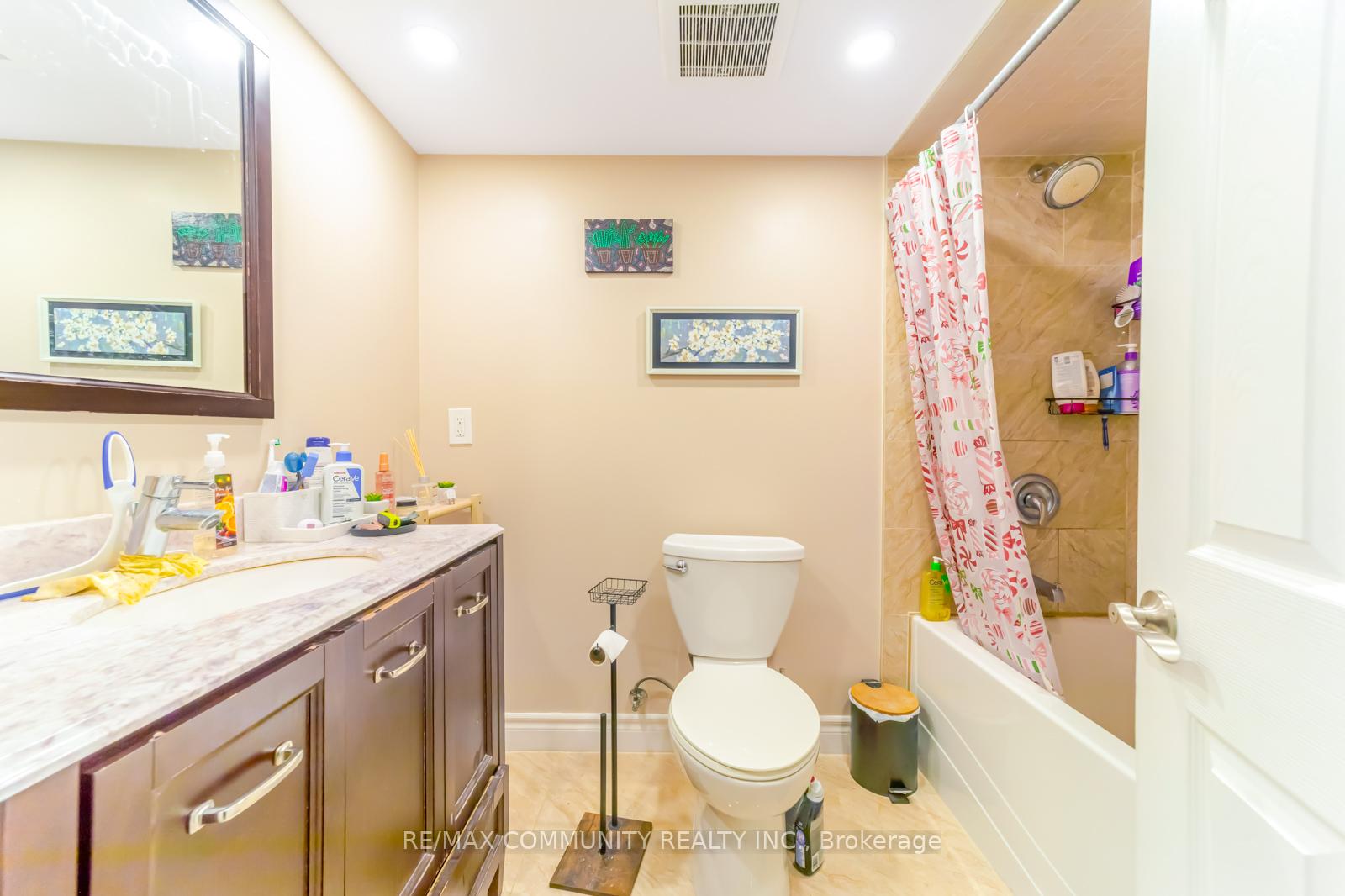 Photo 43 of 56 Cedar Brae Boulevard, Scarborough, Eglinton East — HOMEH