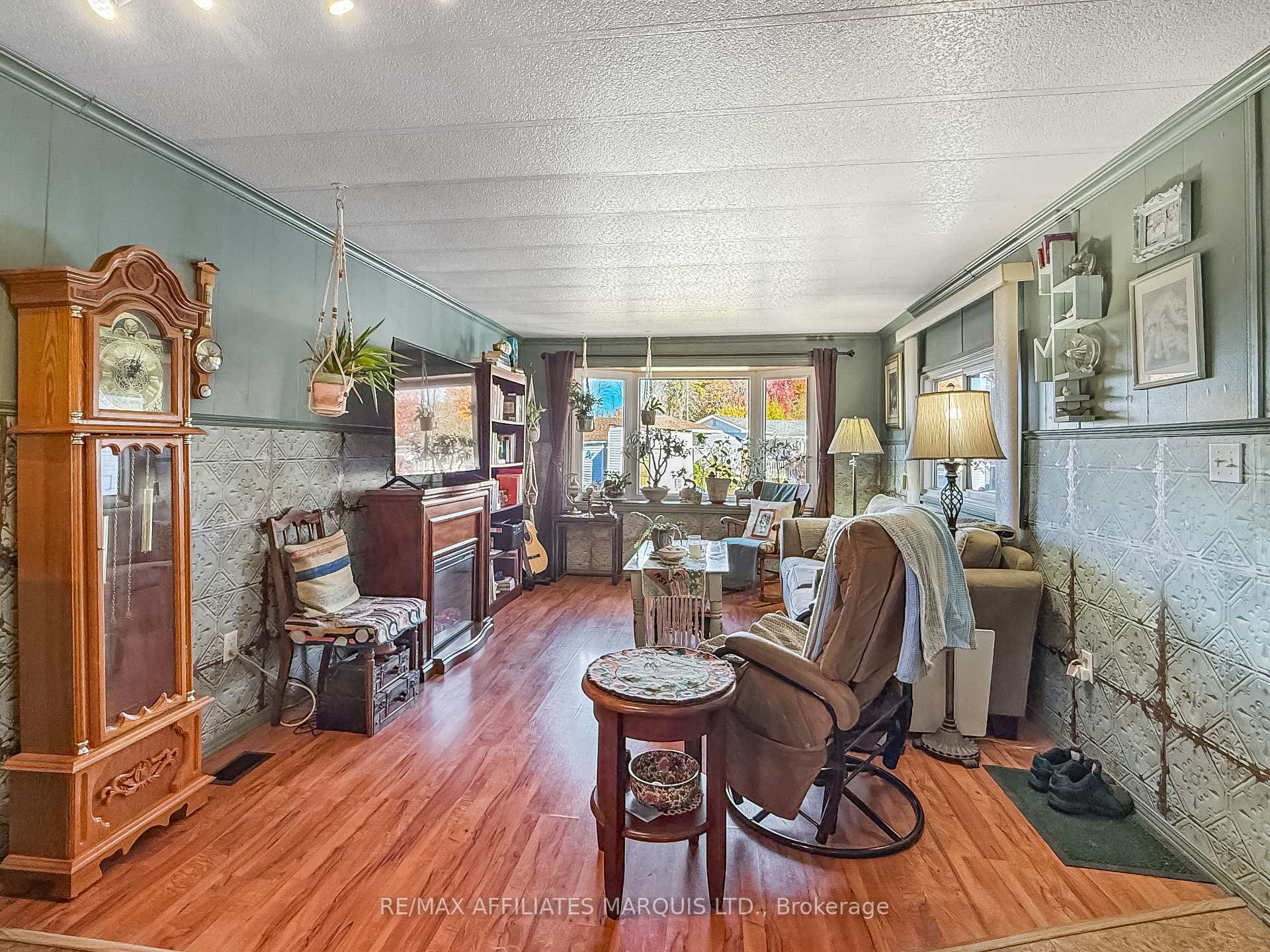 Photo 4 of Unit 15, 2155 Tollgate Road W, Cornwall, Cornwall — HOMEH