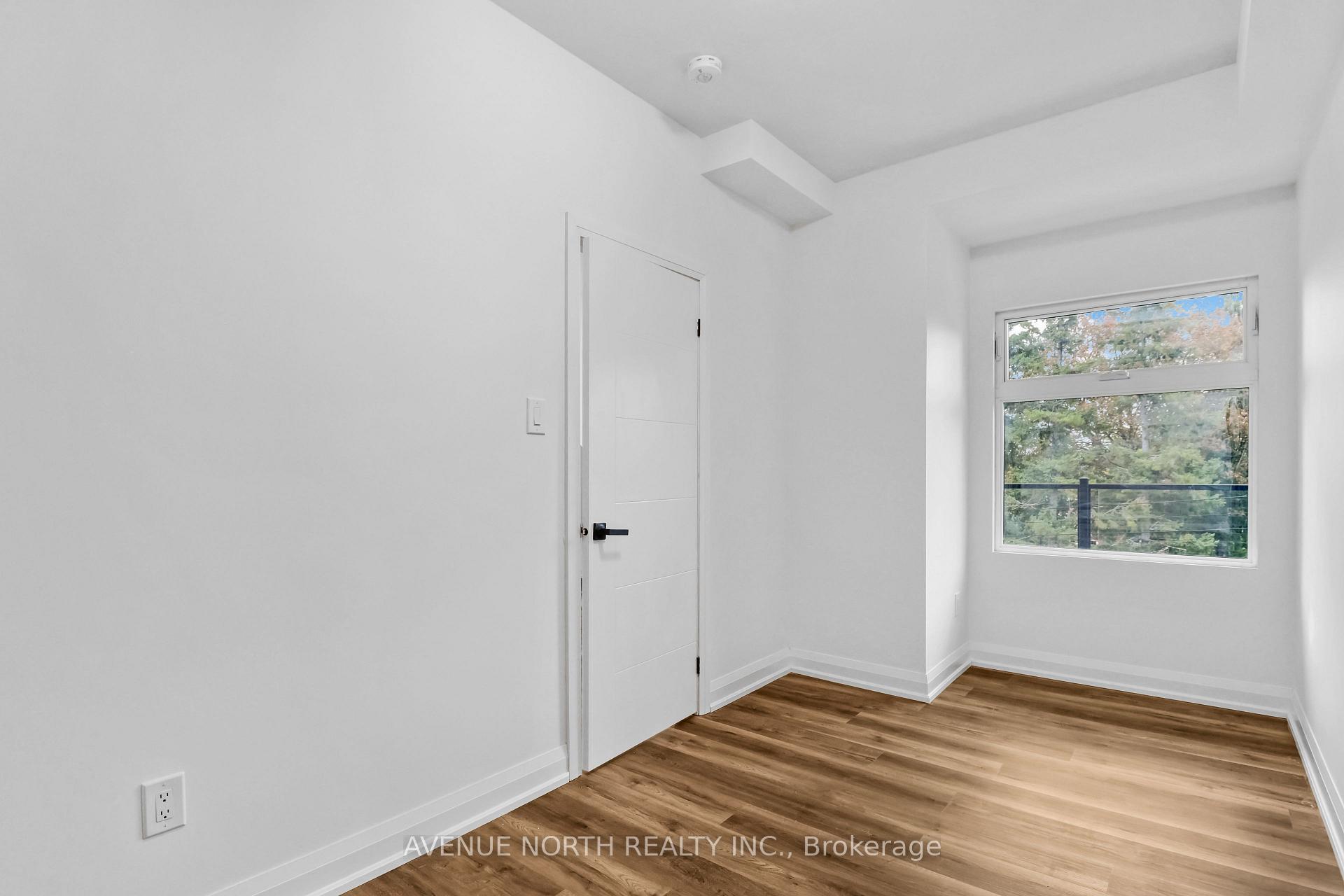 Photo 5 of Unit 204, 436 Athlone Avenue, Ottawa, Westboro/Hampton Park — HOMEH