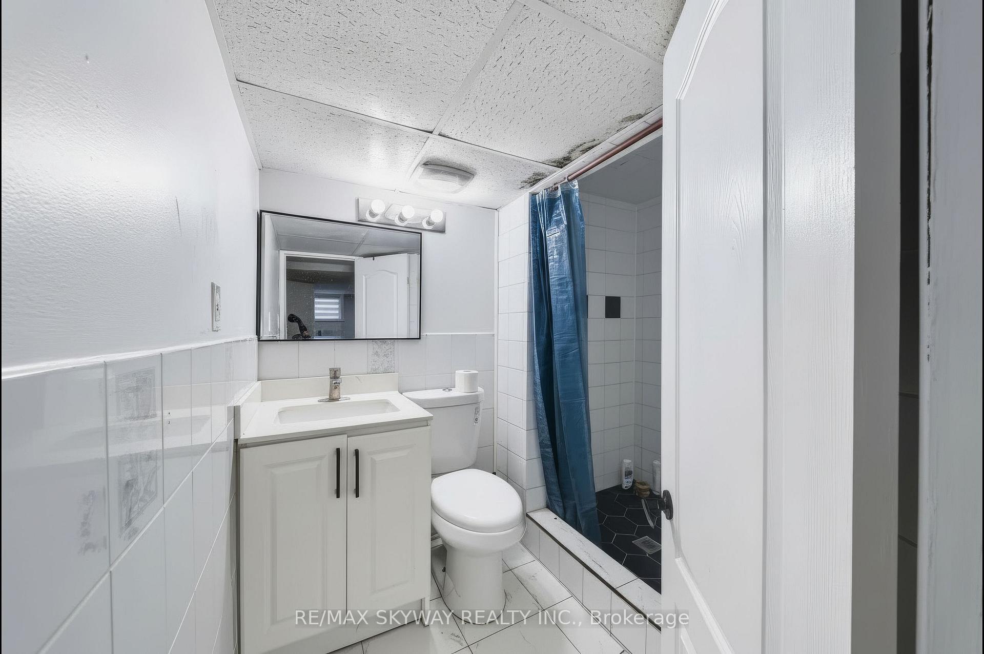 Photo 28 of 10 Rexway Drive, Halton Hills, Georgetown — HOMEH