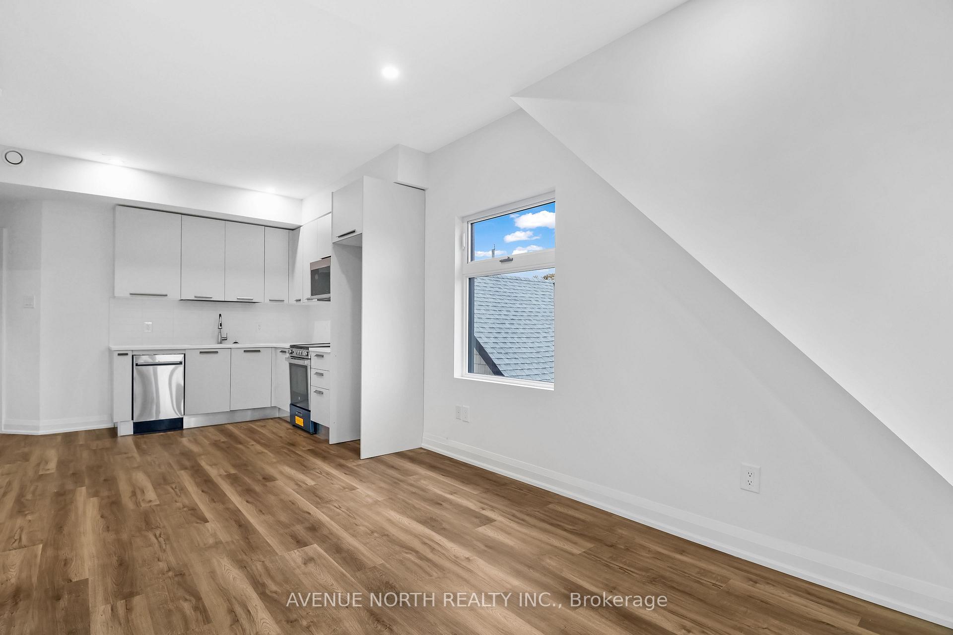 Photo 5 of Unit 203, 436 Athlone Avenue, Ottawa, Westboro/Hampton Park — HOMEH
