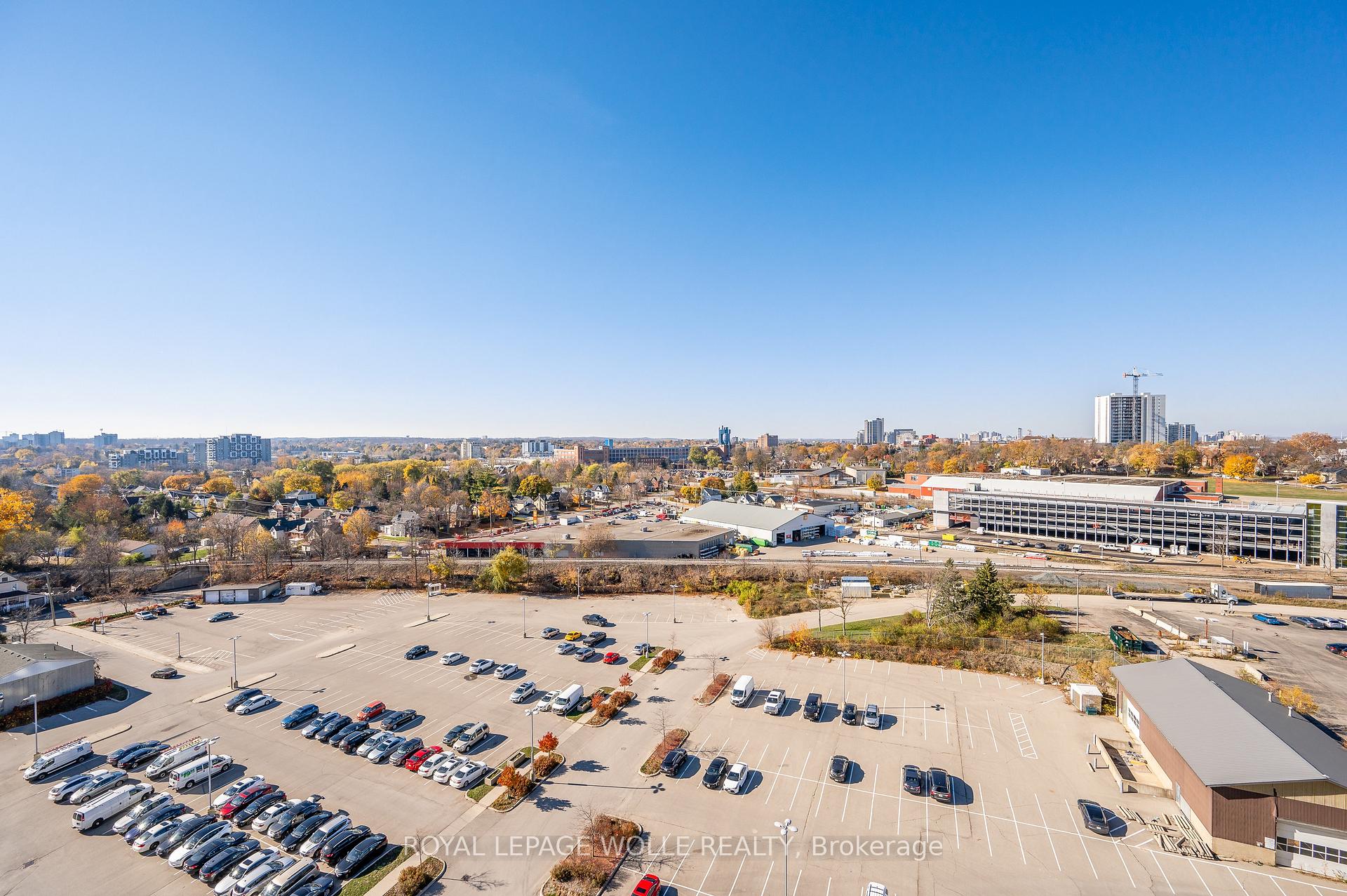 Photo 15 of Unit 1311, 108 Garment Street, Kitchener, Cherry Hill — HOMEH