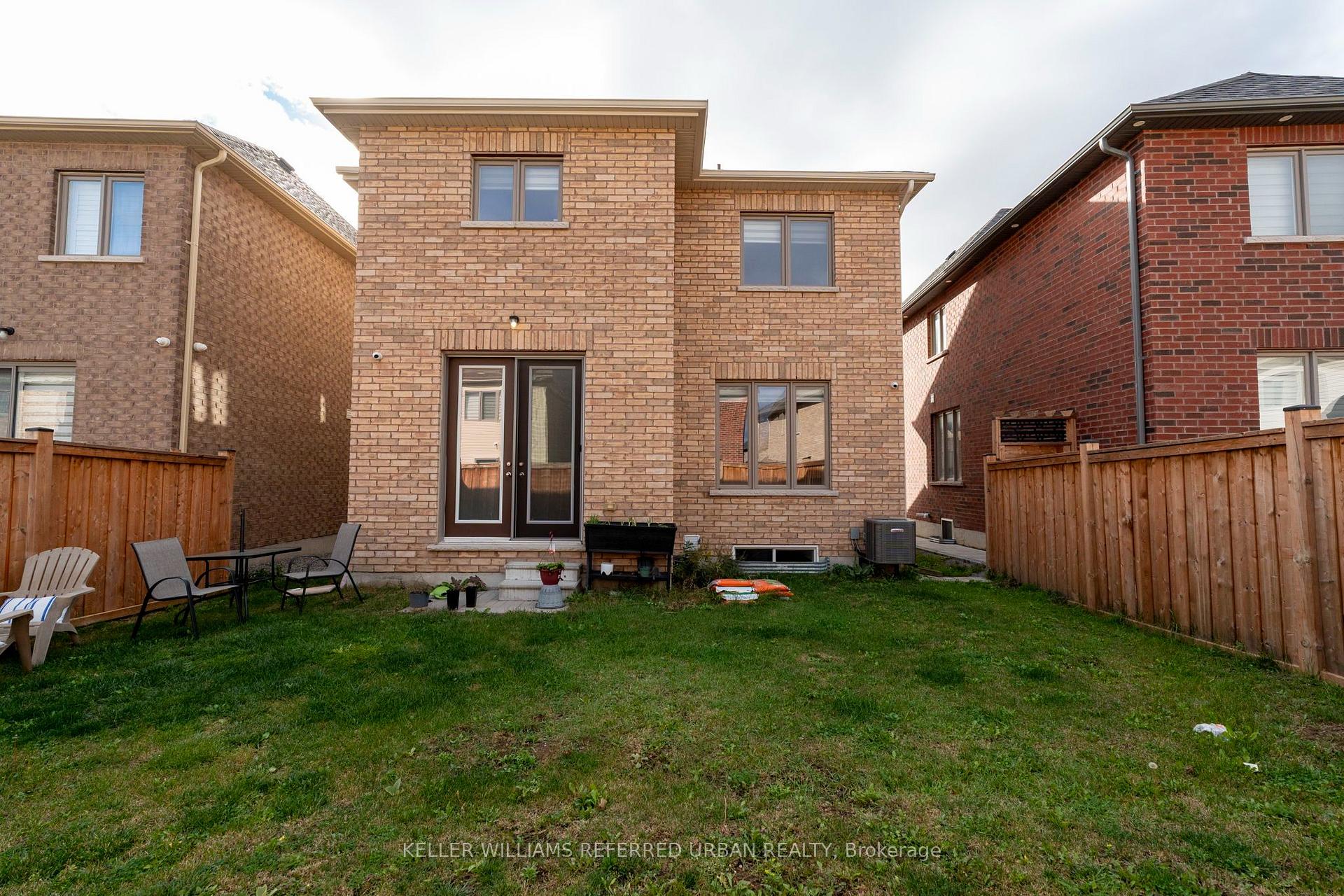 Photo 6 of Unit Upper, 2523 Orchestrate Drive, Oshawa, Windfields — HOMEH